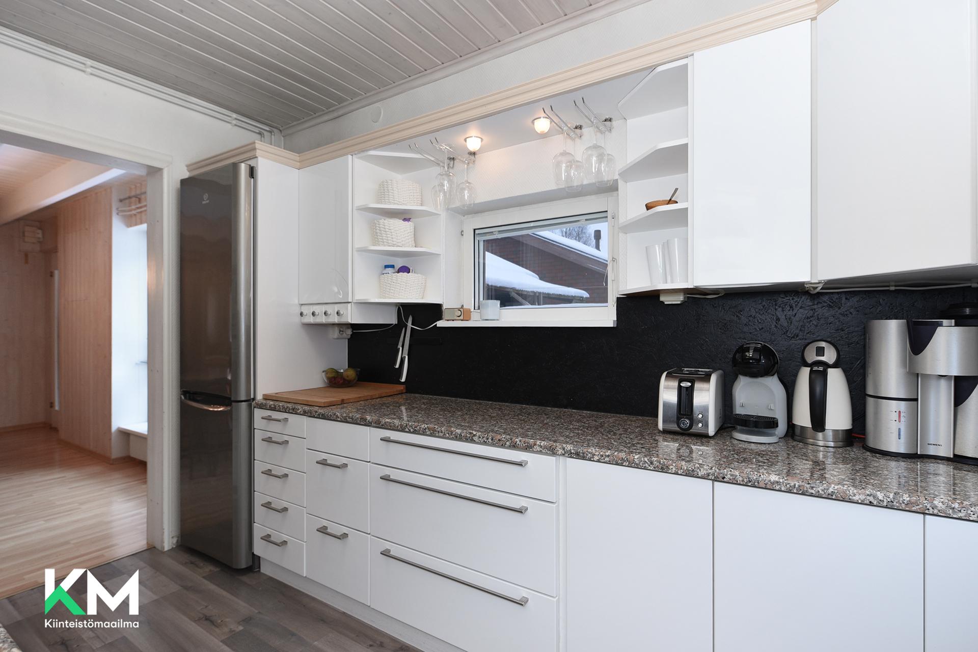 Kaurakatu 6, Riihelä, Lahti