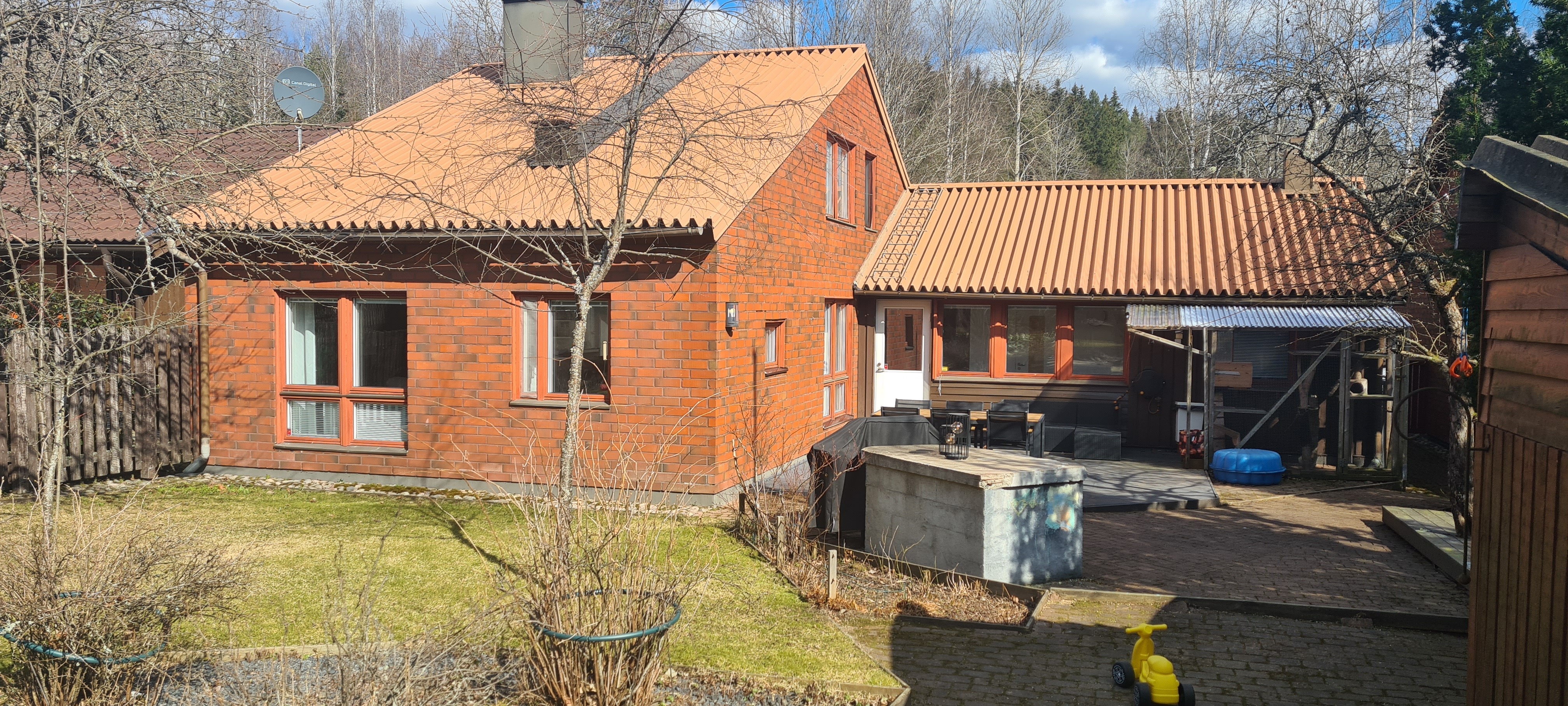 Kaurakatu 6, Riihelä, Lahti