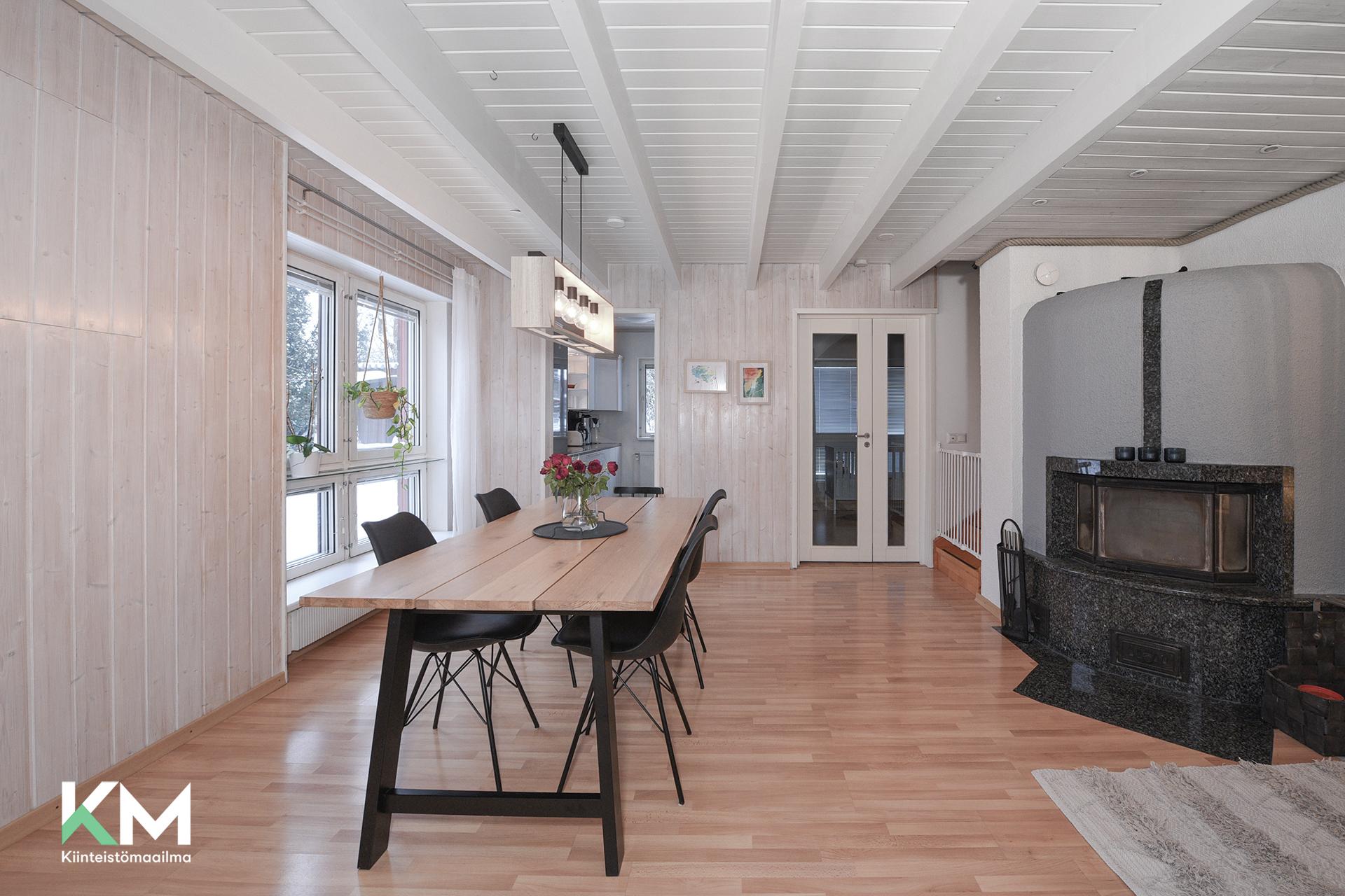 Kaurakatu 6, Riihelä, Lahti