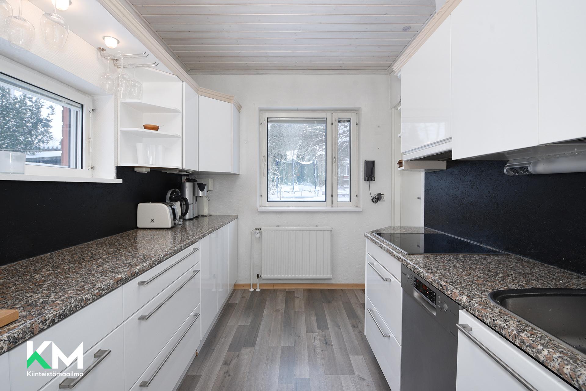 Kaurakatu 6, Riihelä, Lahti