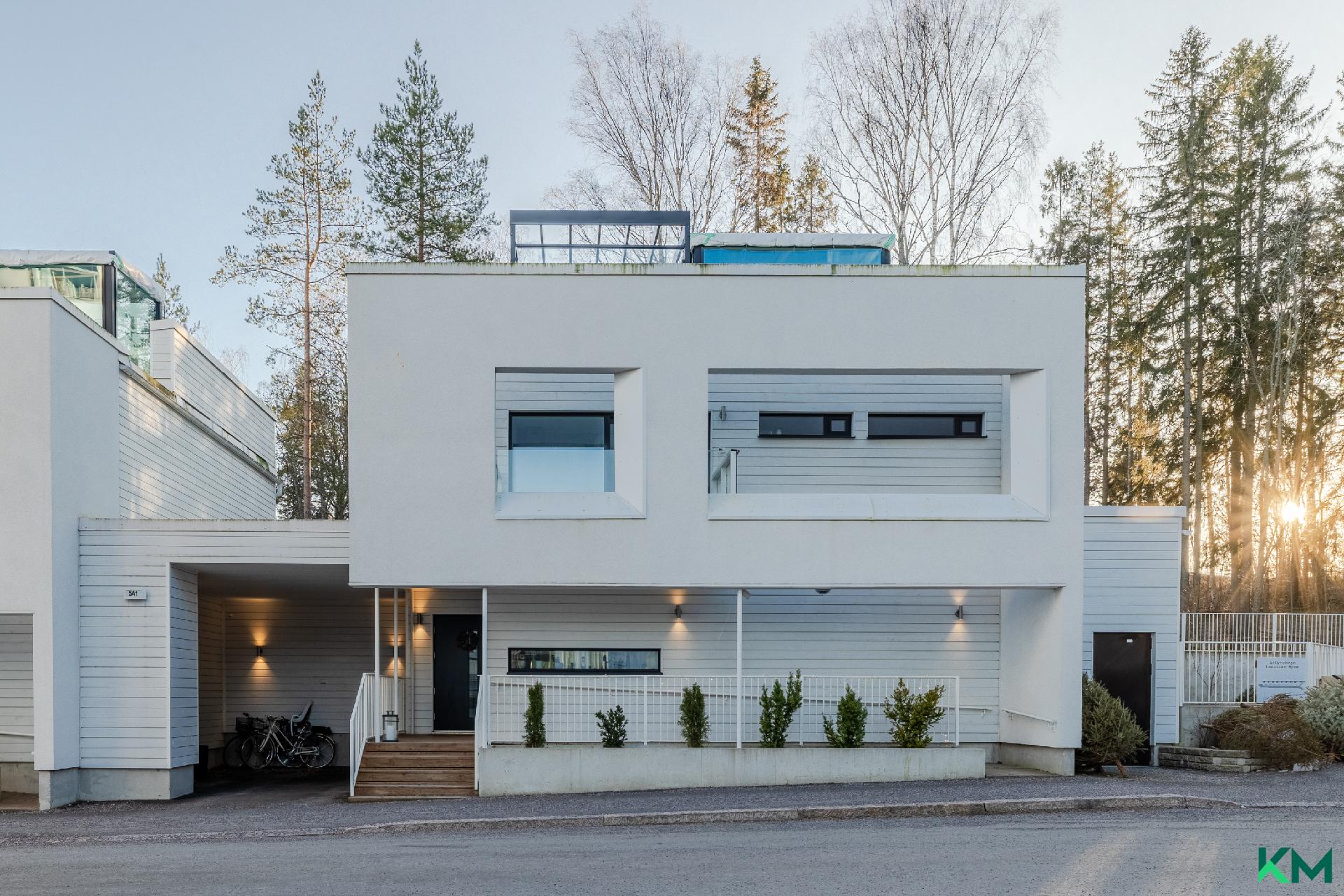 Lauttasaarenmäki 5, Lauttasaari, Helsinki