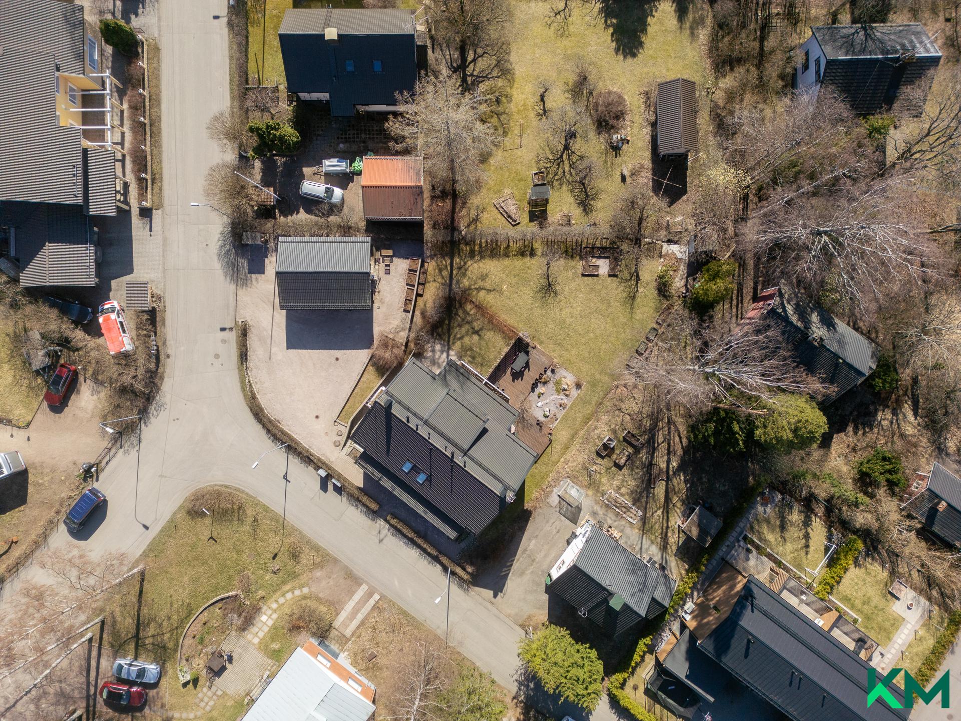 Huntutie 21A, Vartiokylä, Helsinki