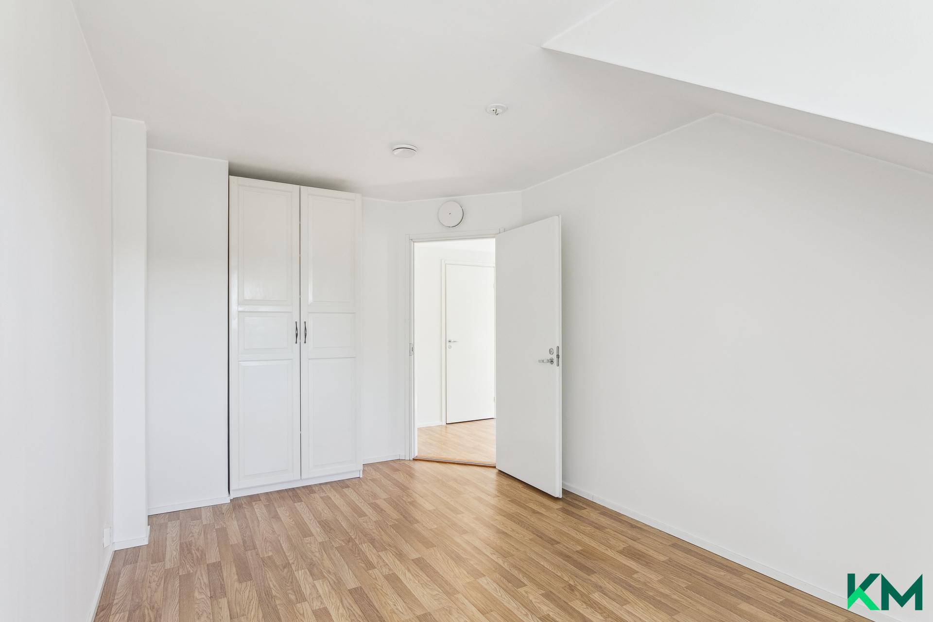 Yläkerran makuuhuone