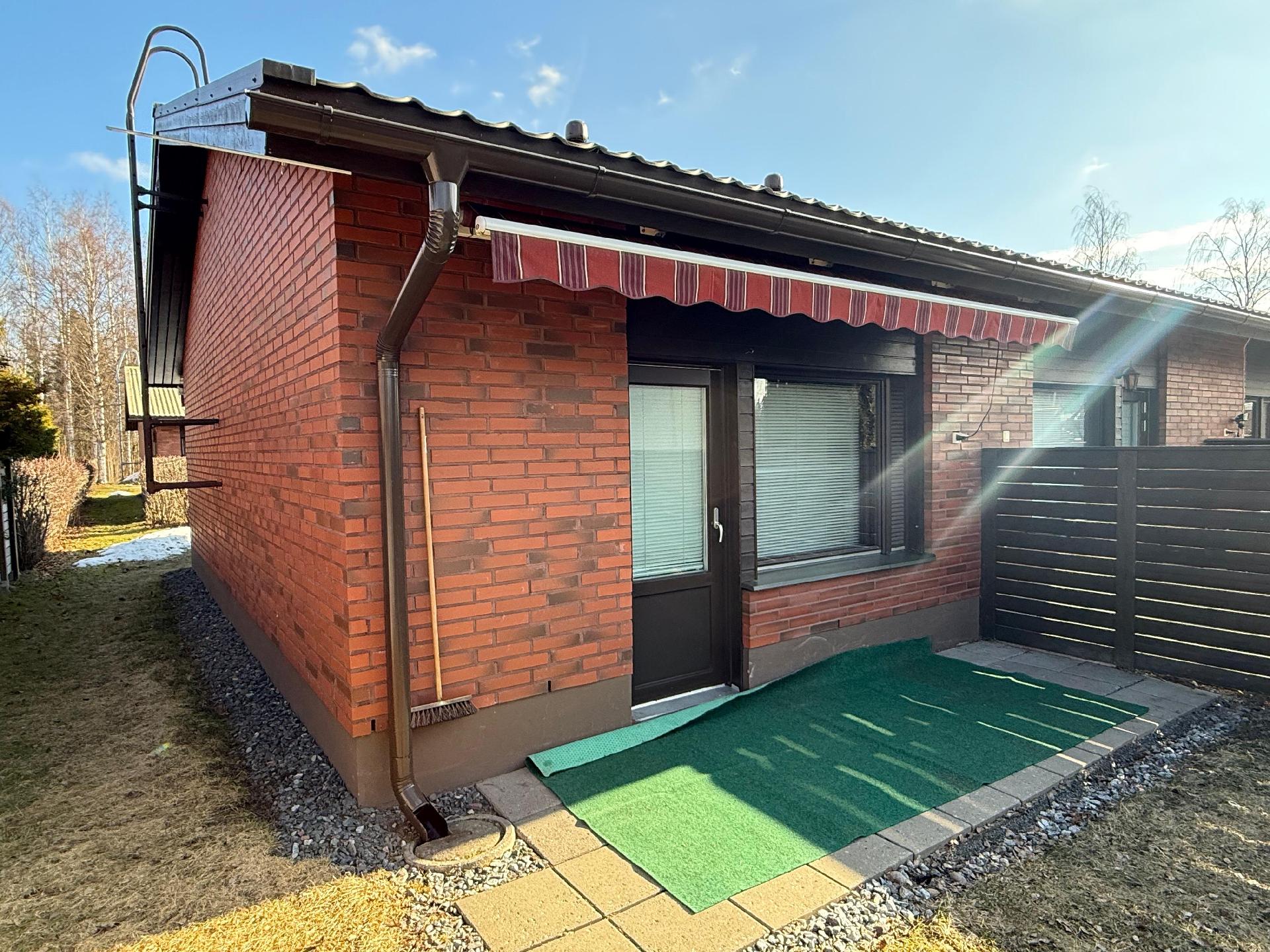 Puomitie 6, Könönpelto, Varkaus