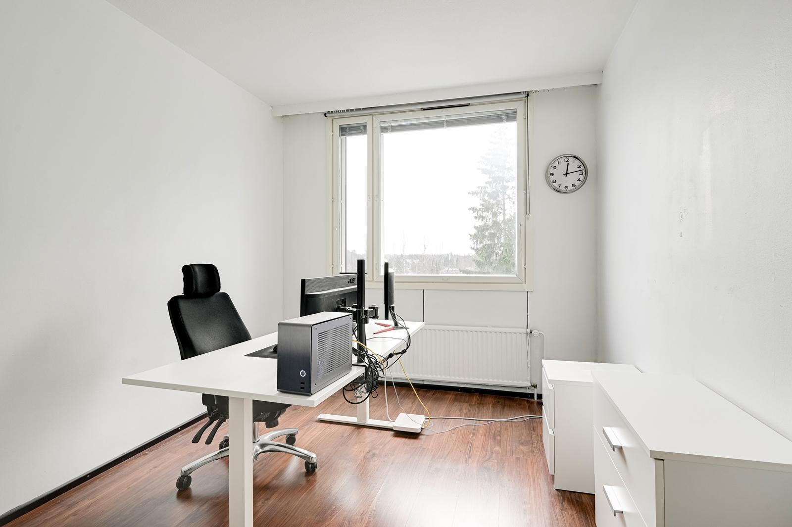 Puistotie 44, Kyrölä, Järvenpää