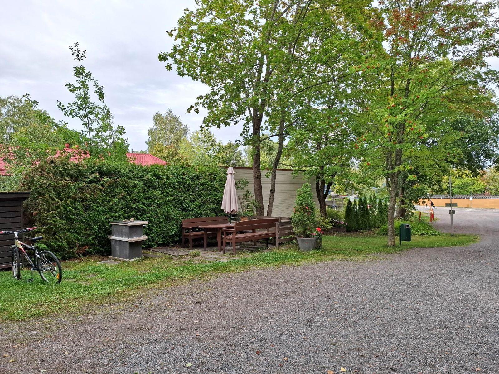 Puistotie 44, Kyrölä, Järvenpää