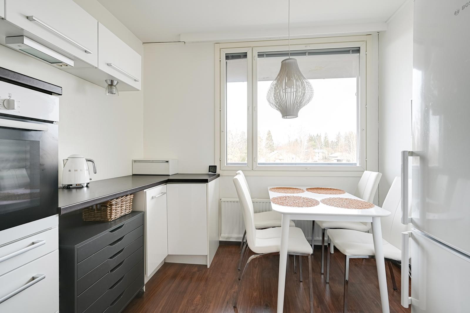 Puistotie 44, Kyrölä, Järvenpää