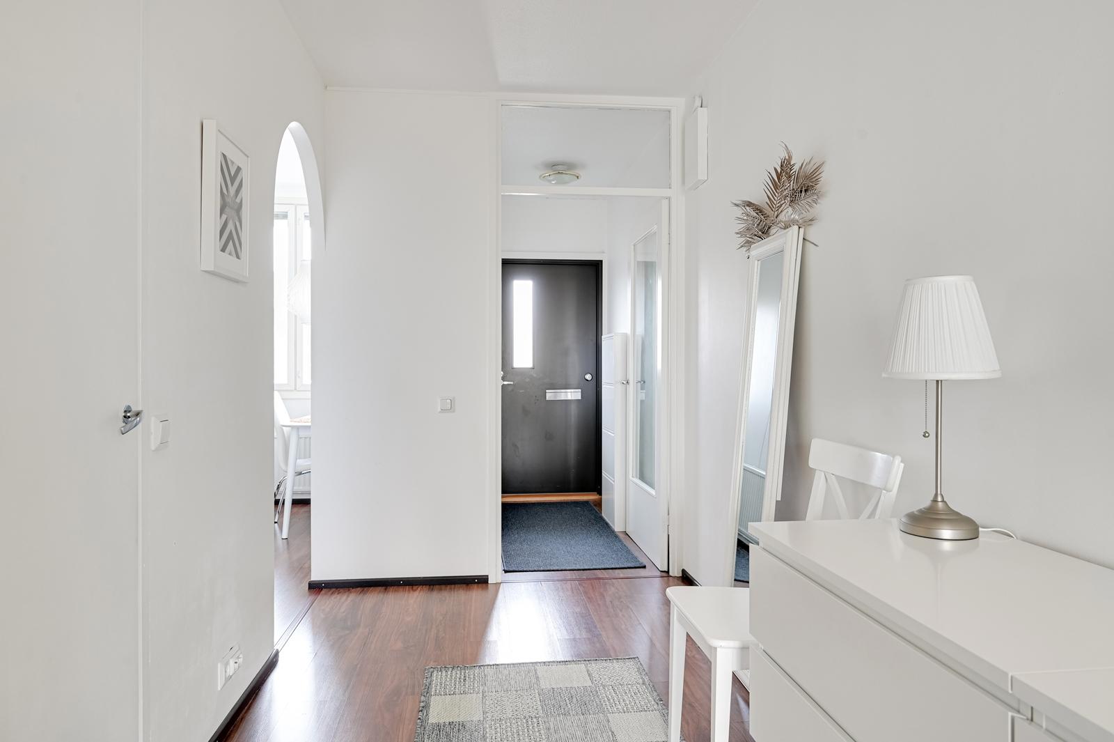 Puistotie 44, Kyrölä, Järvenpää