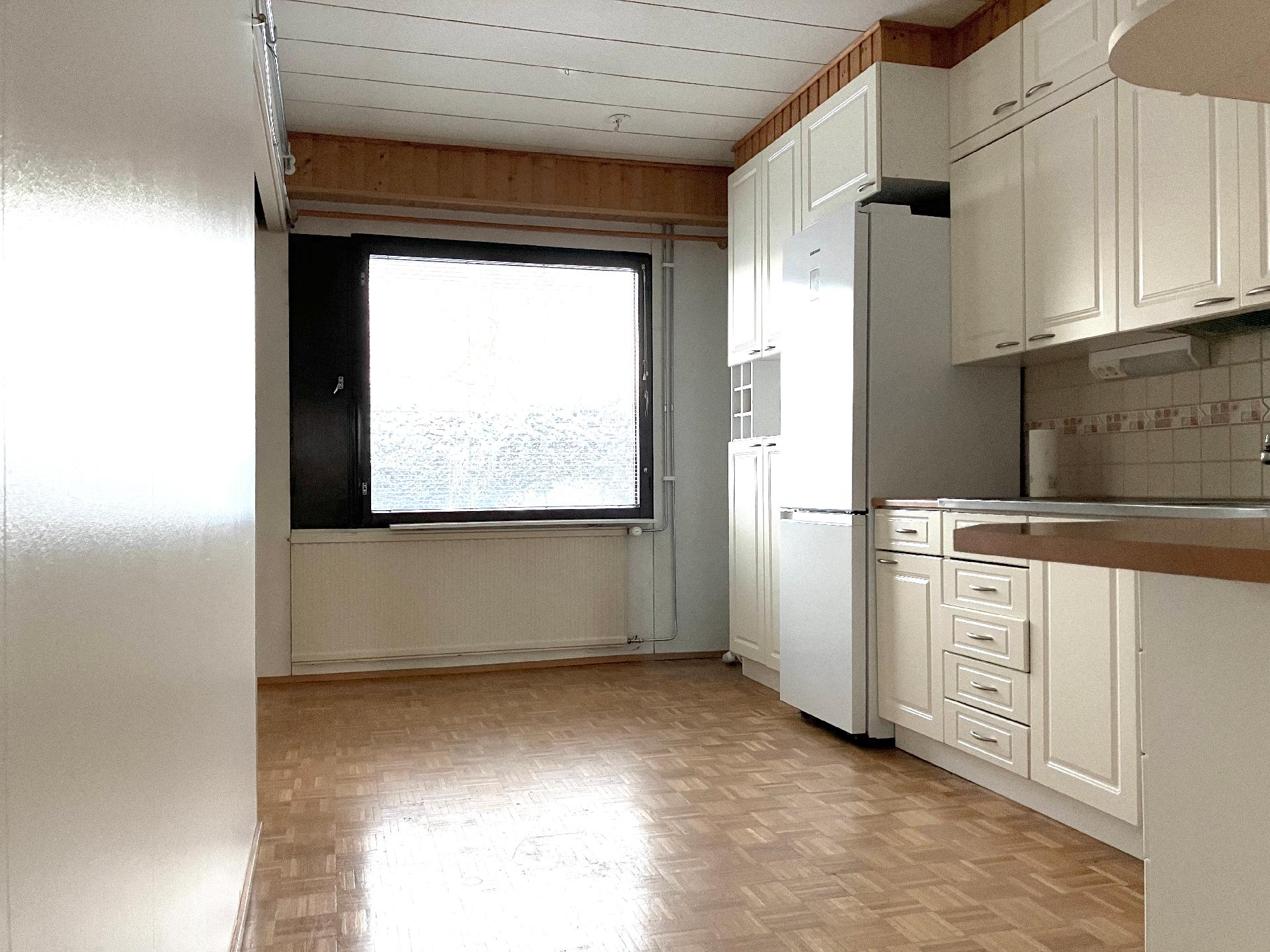 Kaartotie 5, Kangas, Kurikka