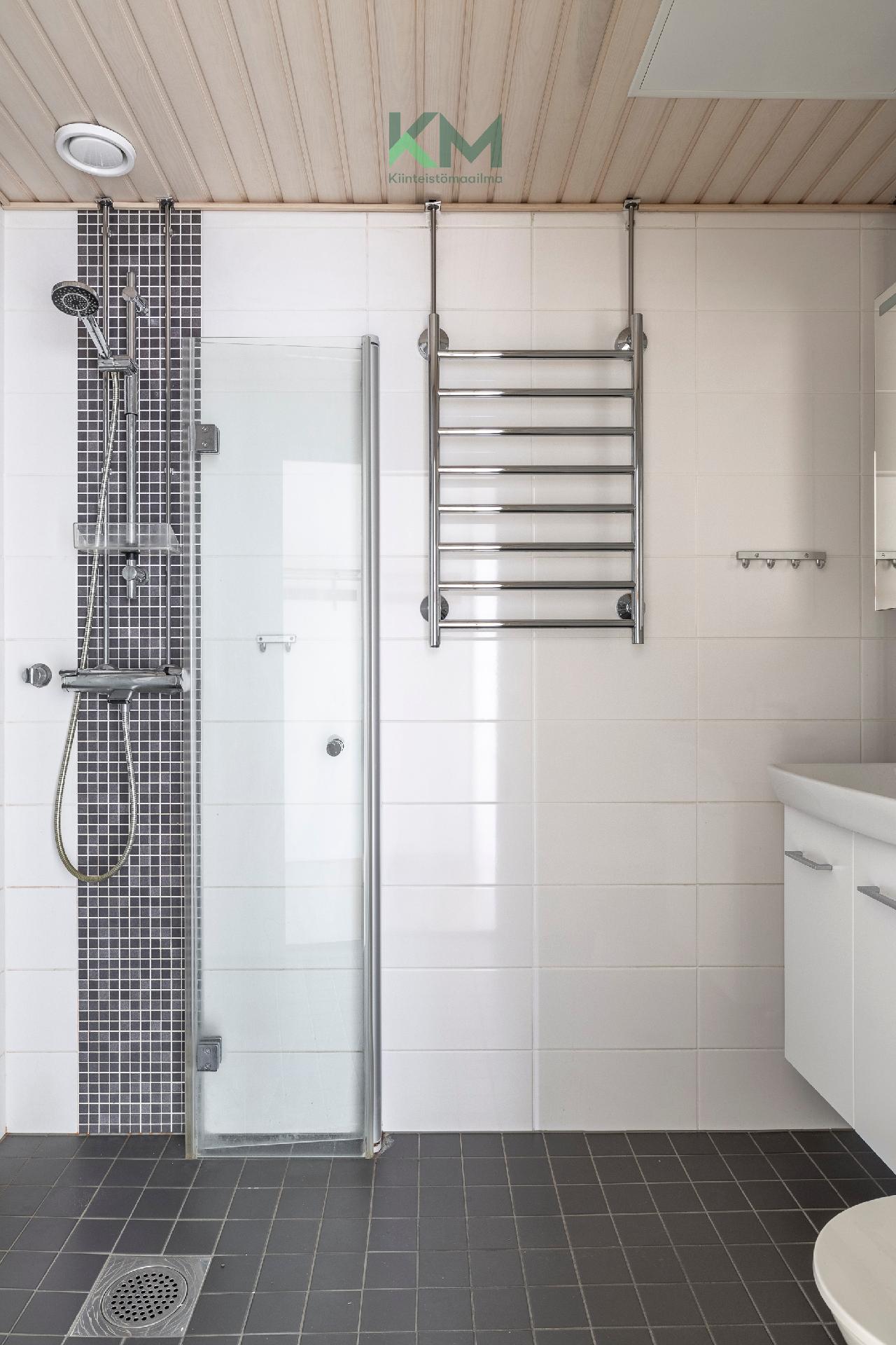 Keinutie 7, Kontula, Helsinki