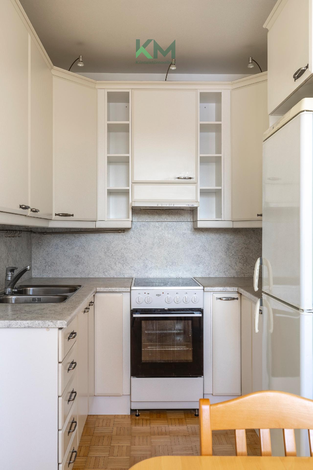 Keinutie 7, Kontula, Helsinki