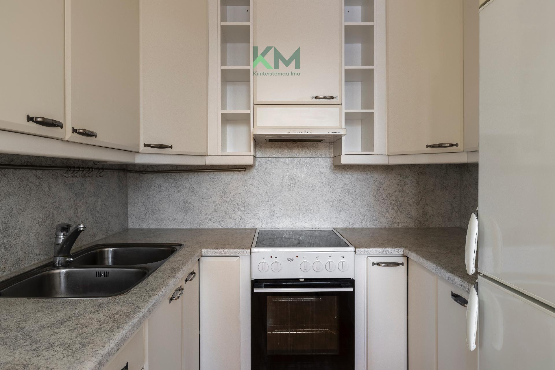 Keinutie 7, Kontula, Helsinki