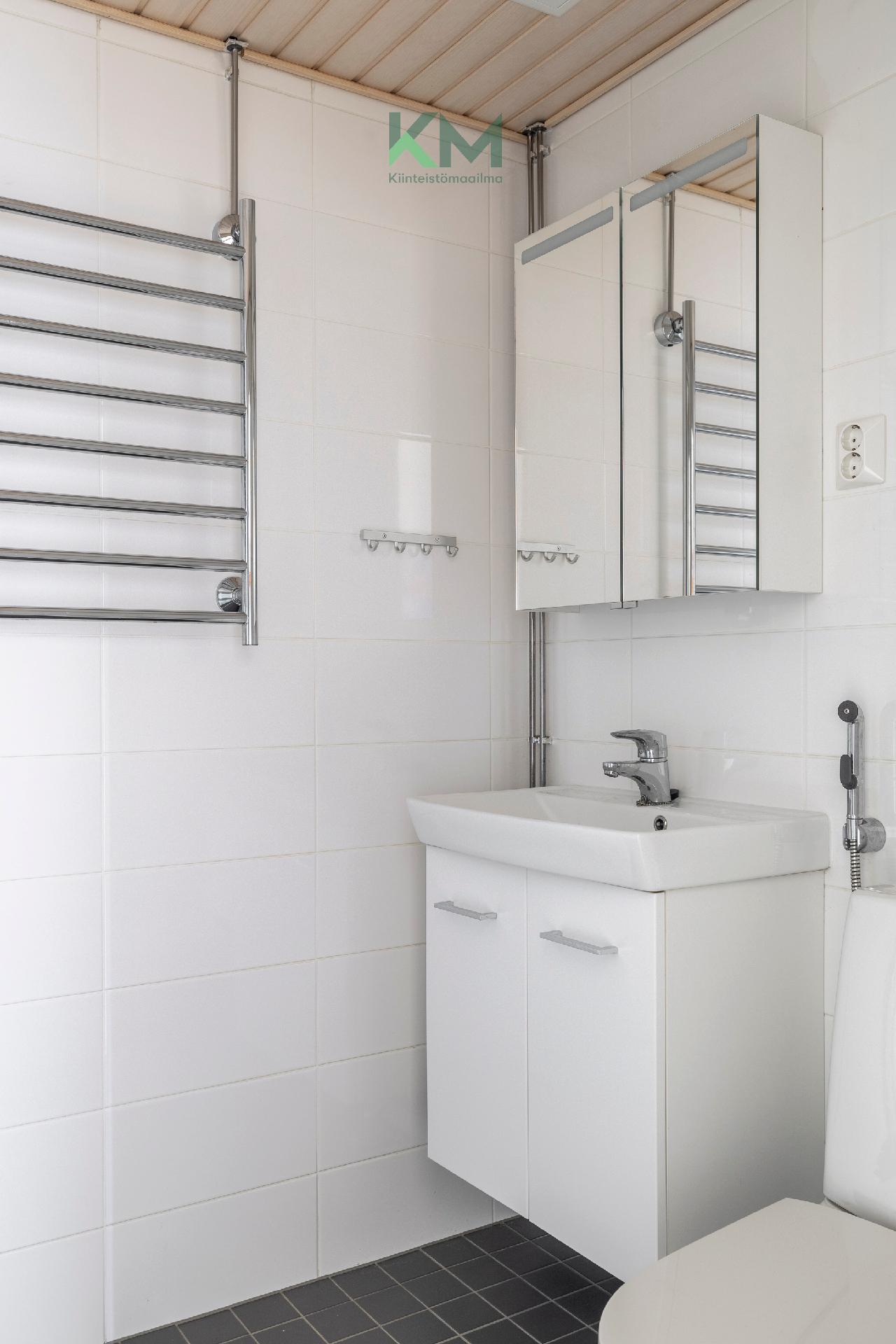 Keinutie 7, Kontula, Helsinki