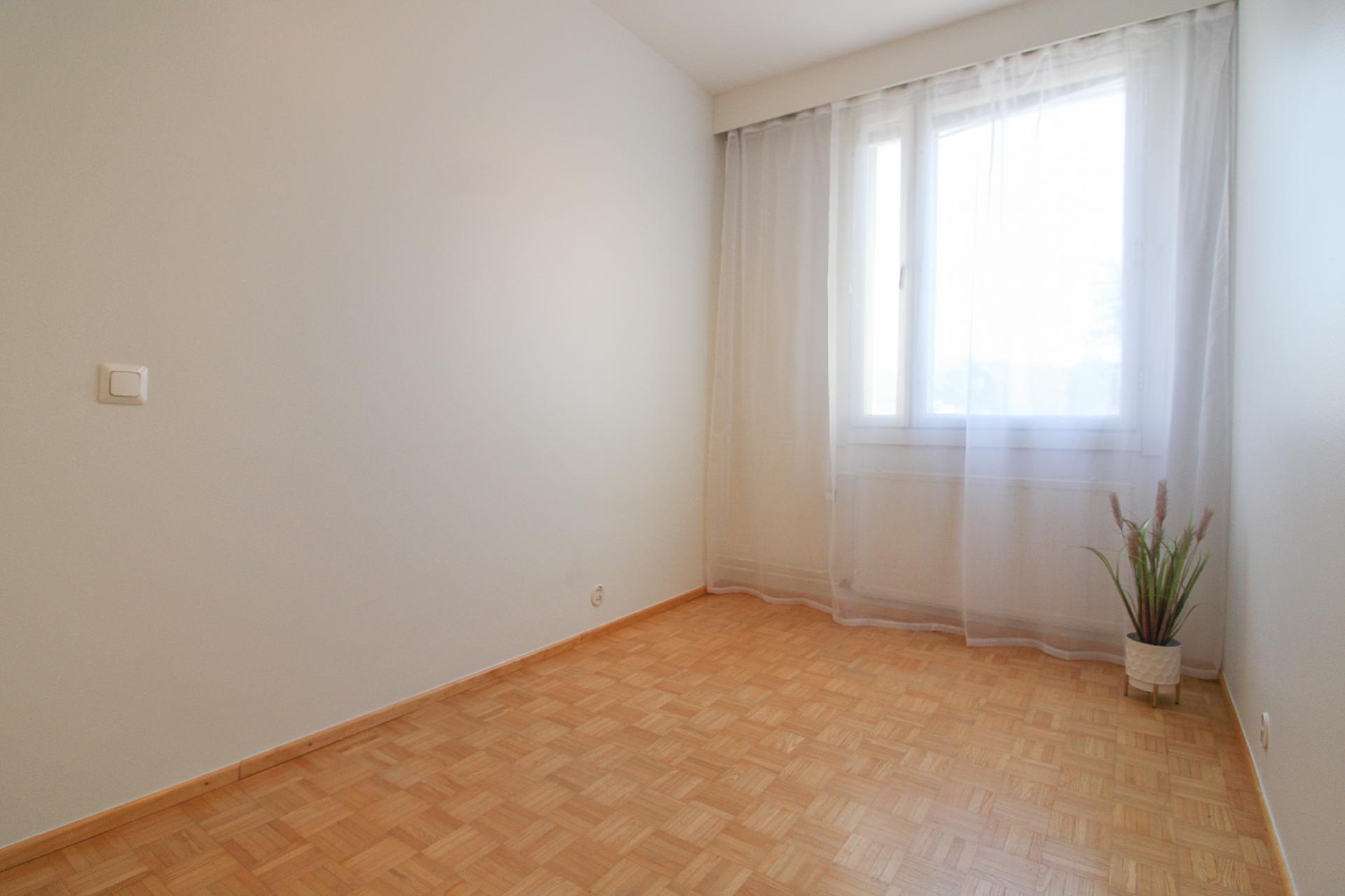 Keinutie 7, Kontula, Helsinki