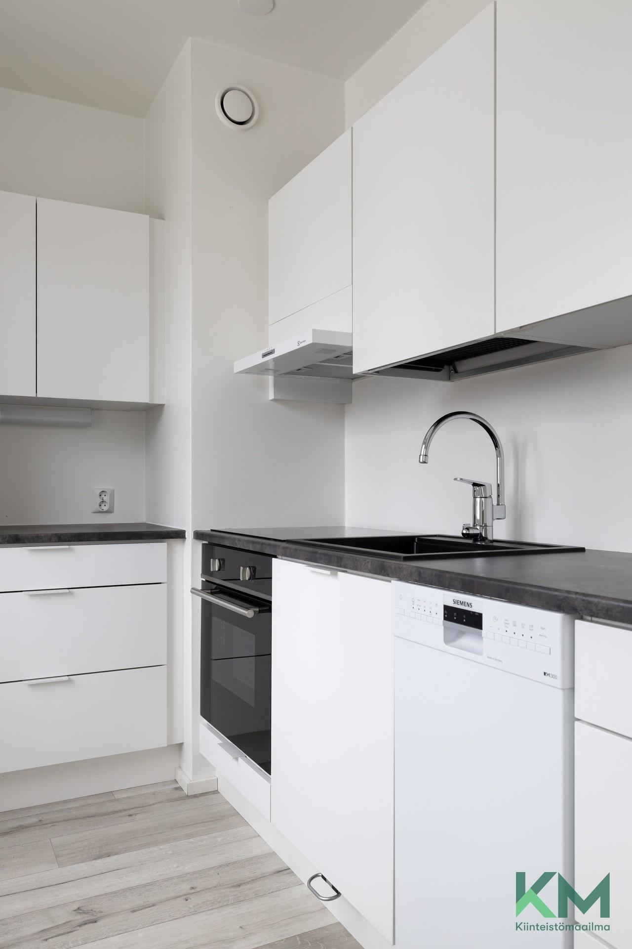 Sukkavartaankatu 17, Juhannuskylä, Tampere