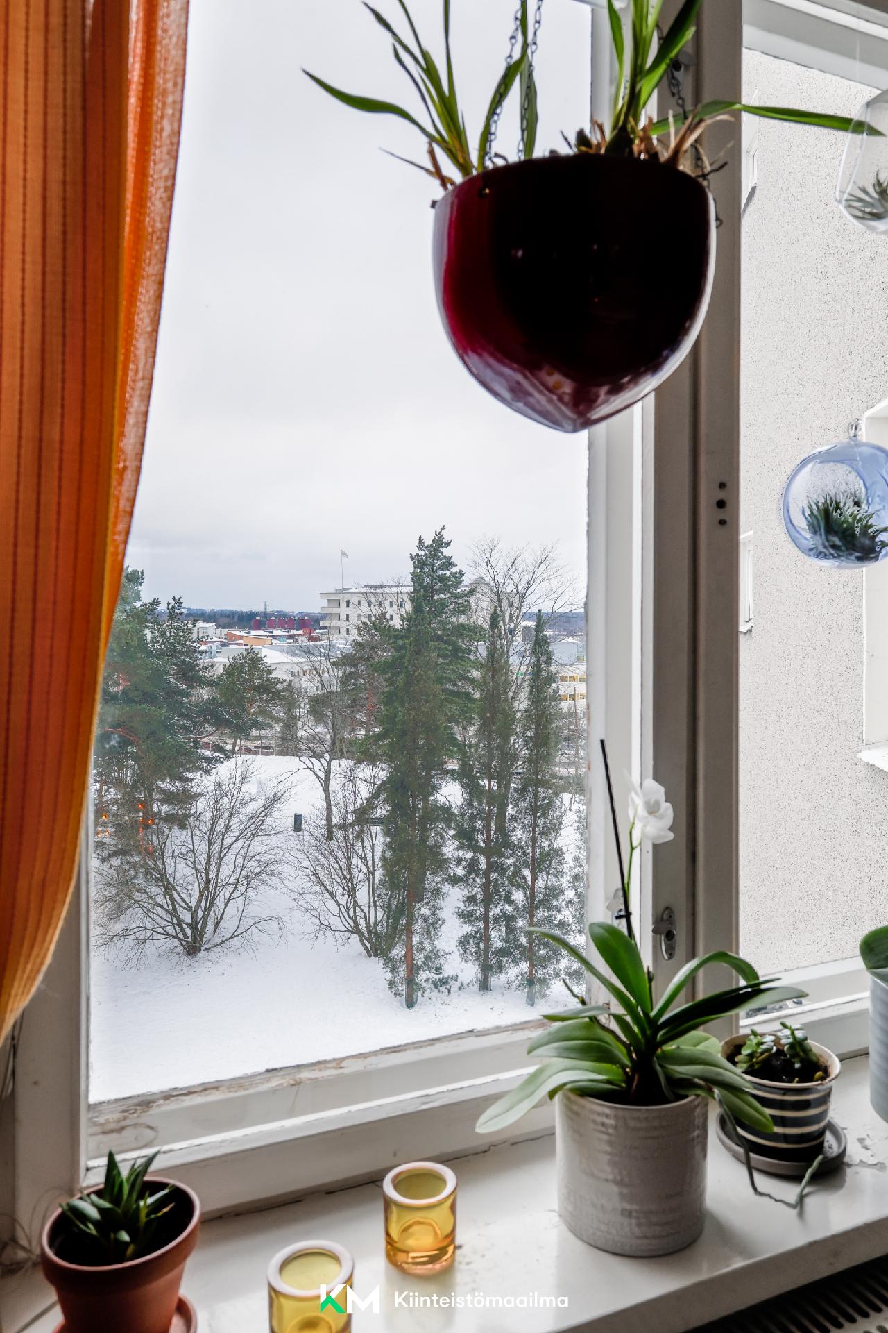 Koroistentie 8, Ruskeasuo, Helsinki