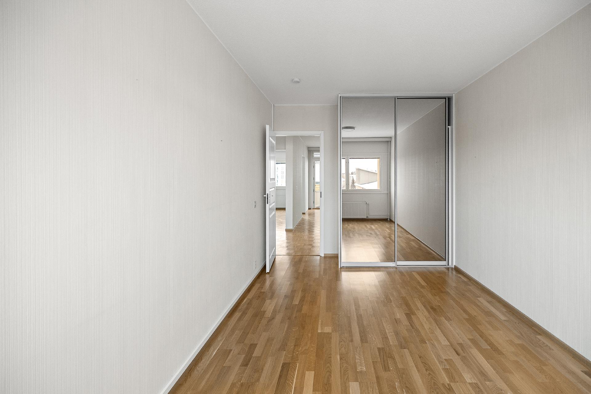 Keskikatu 4, Keskusta, Kerava