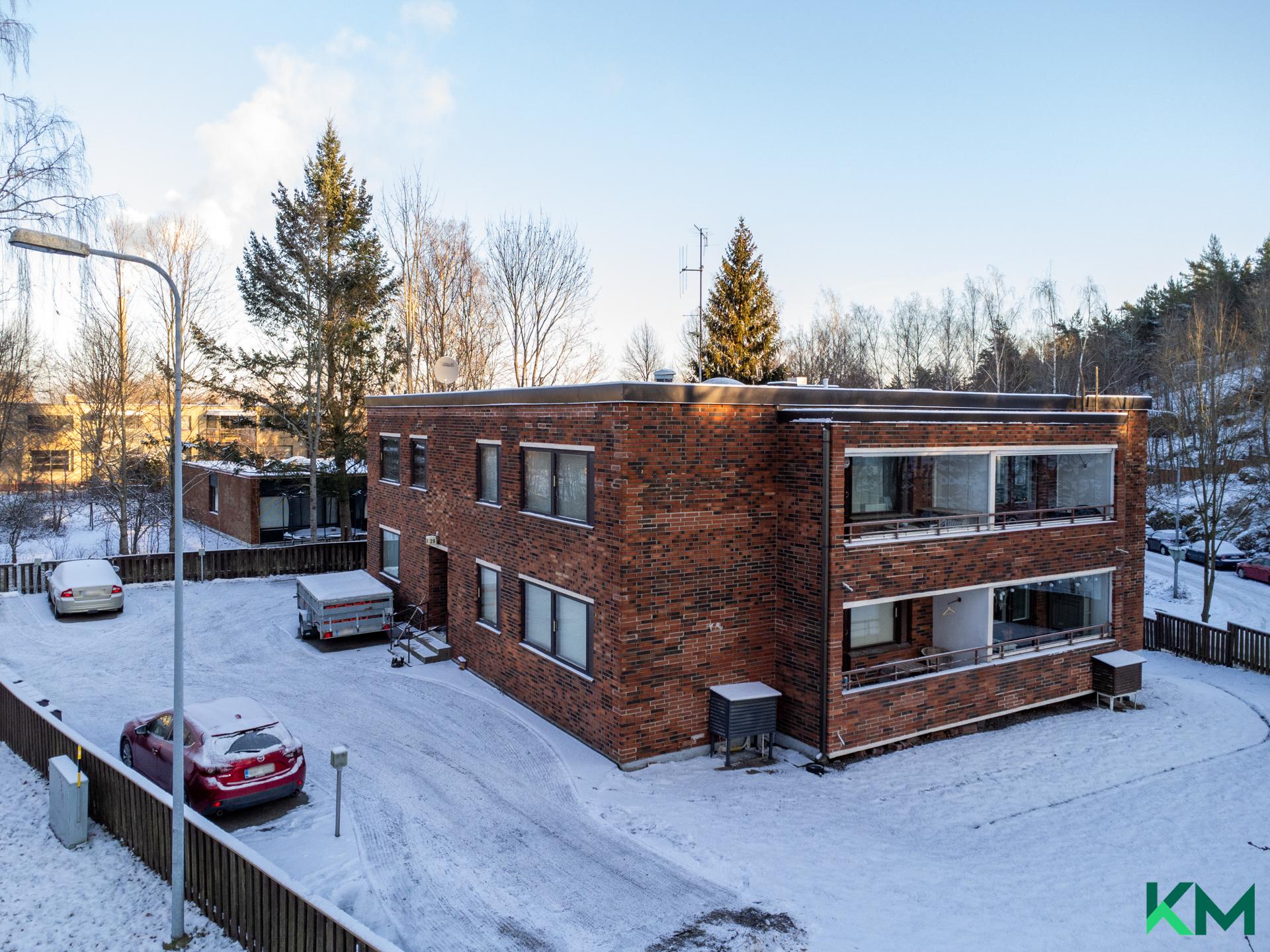 Jokiniementie 29, Veräjämäki, Helsinki