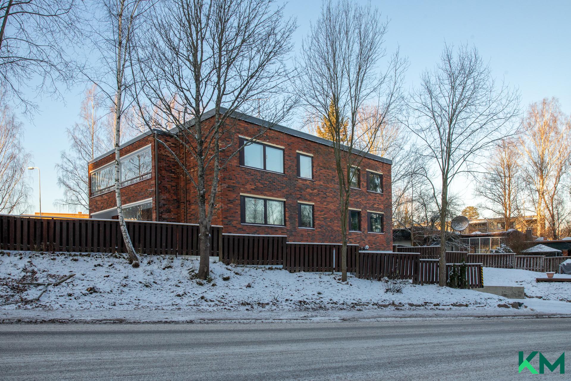 Jokiniementie 29, Veräjämäki, Helsinki