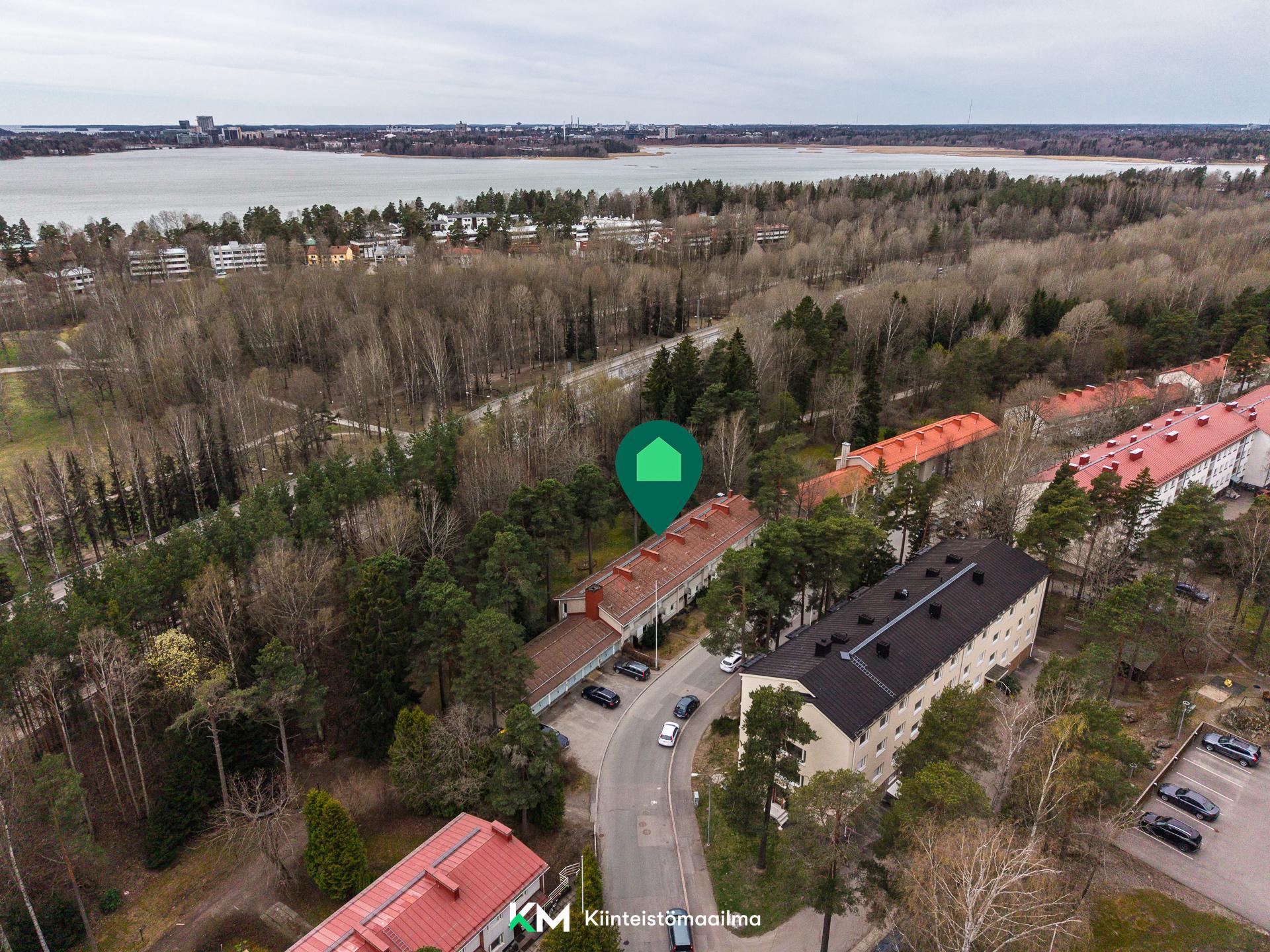 Uudenkaupungintie 4, Munkkivuori, Helsinki