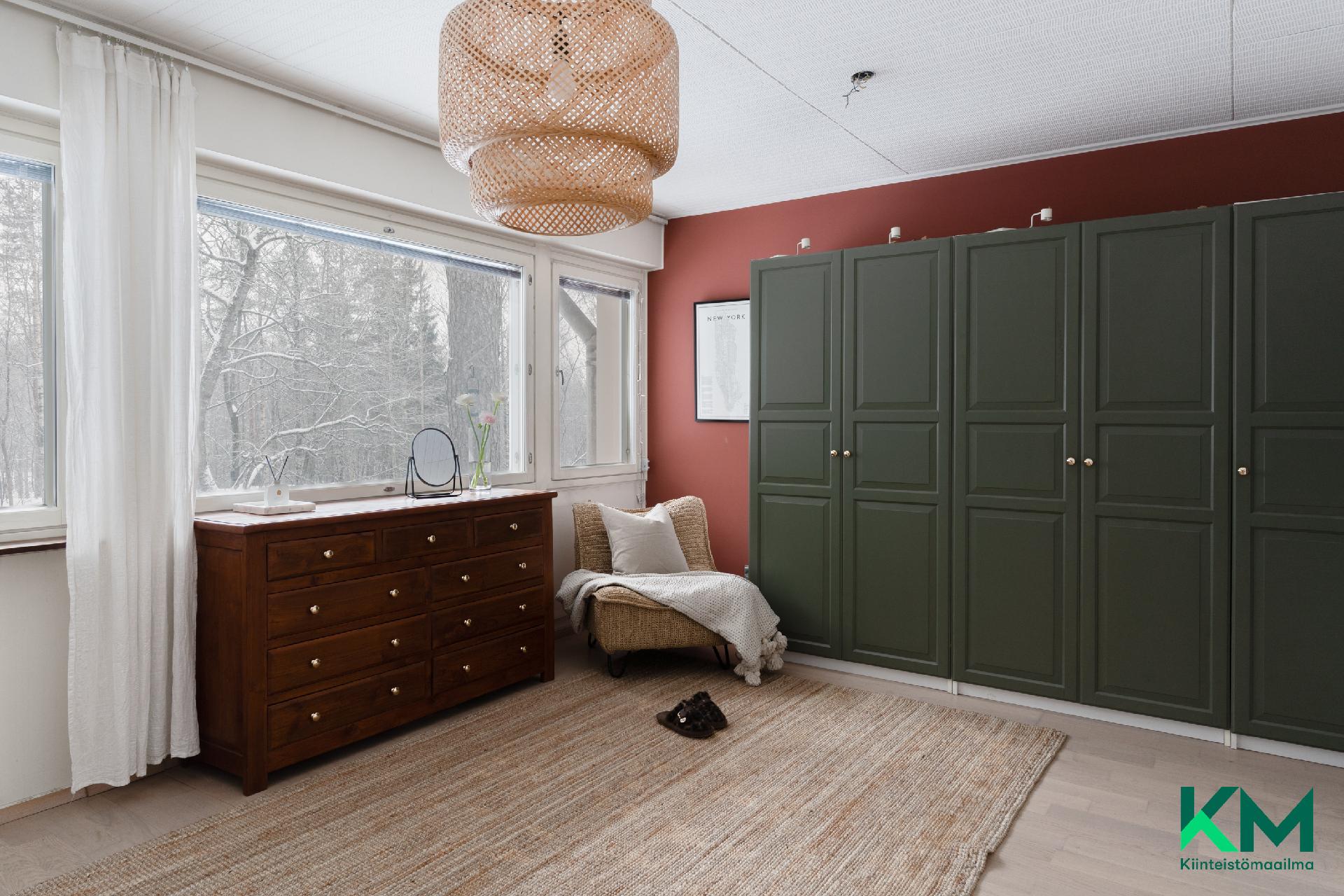 Uudenkaupungintie 4, Munkkivuori, Helsinki