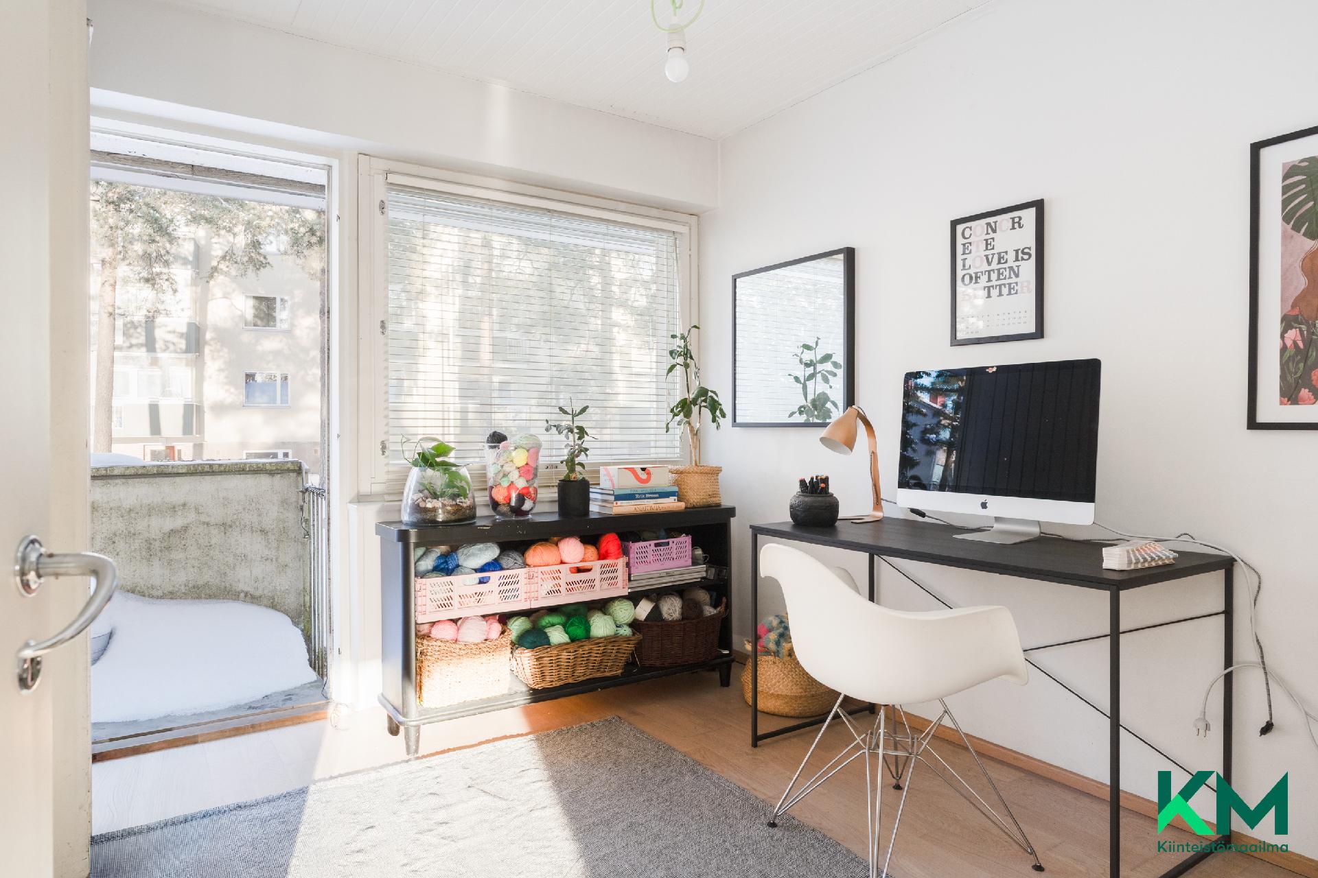 Uudenkaupungintie 4, Munkkivuori, Helsinki