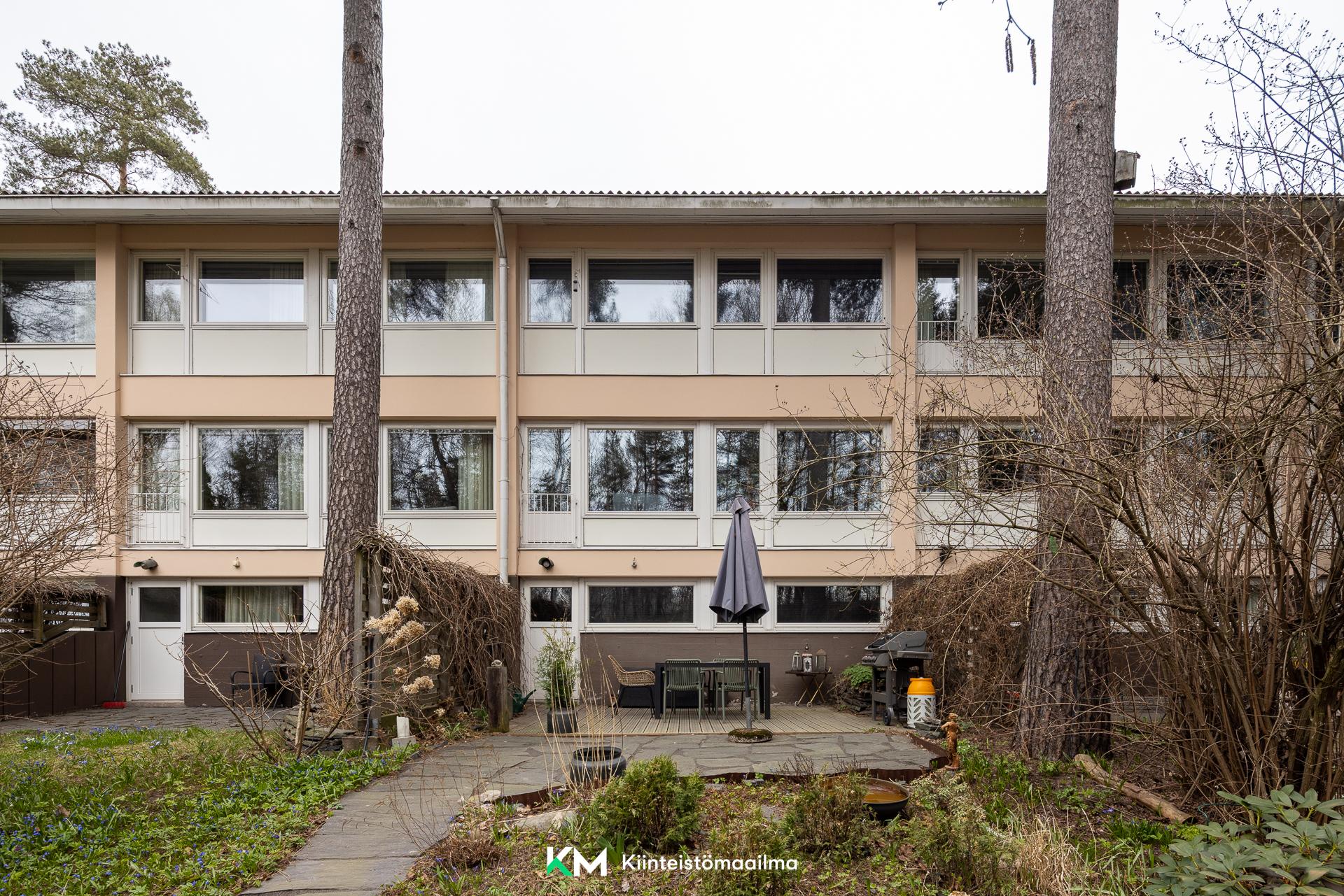 Uudenkaupungintie 4, Munkkivuori, Helsinki