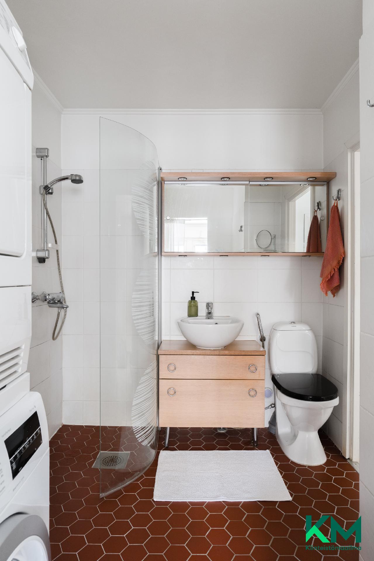 Uudenkaupungintie 4, Munkkivuori, Helsinki