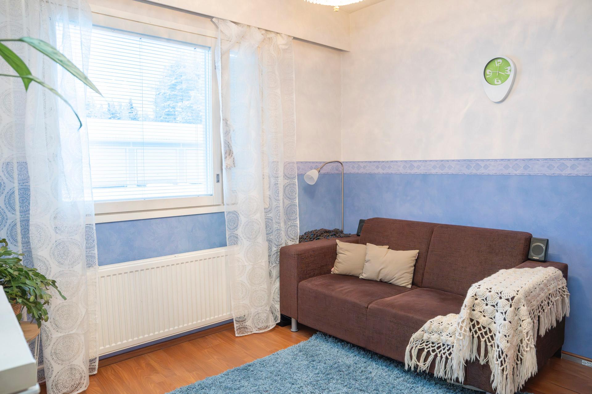 Ensitaival 11, Huuhkajanvaara, Kajaani