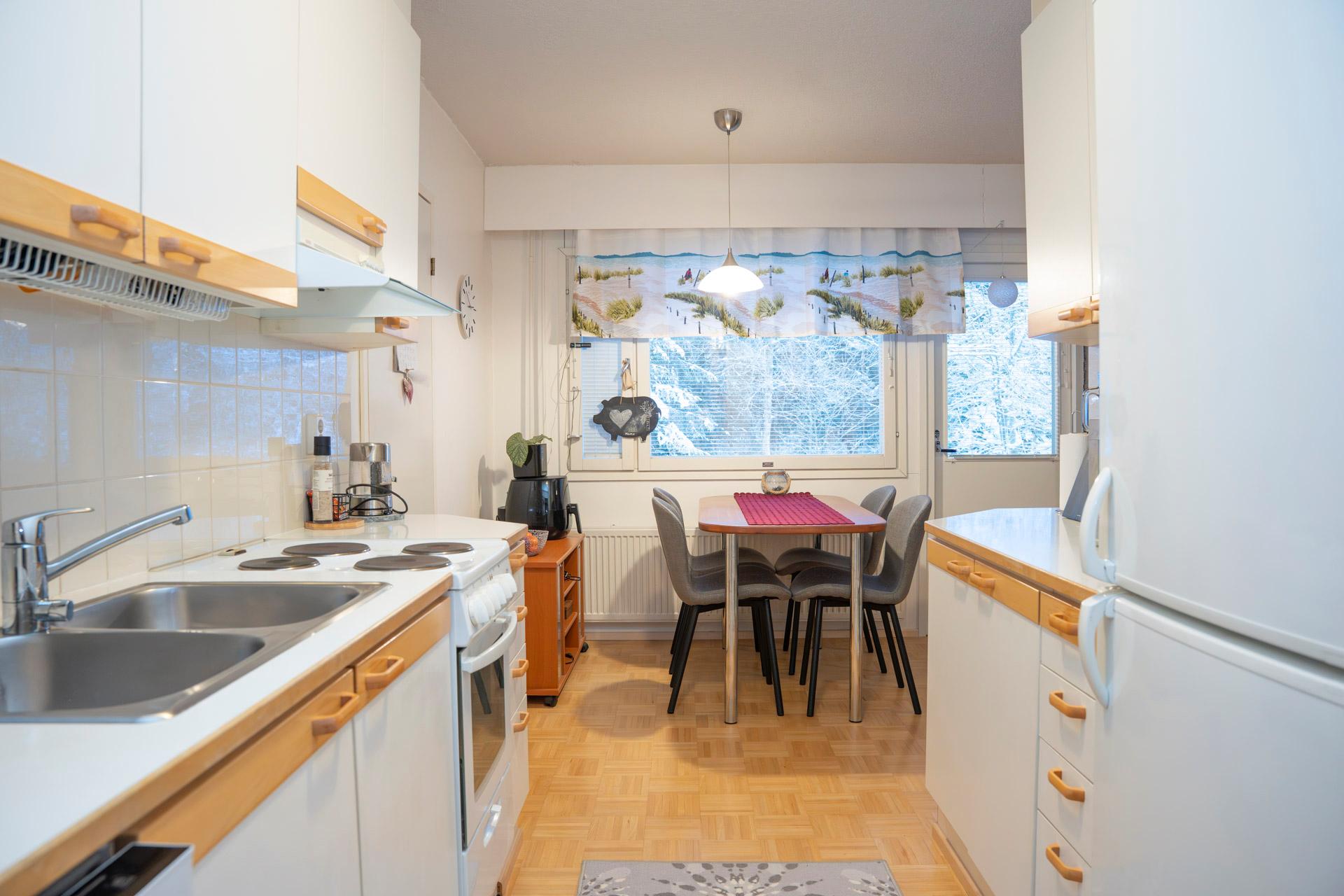 Ensitaival 11, Huuhkajanvaara, Kajaani