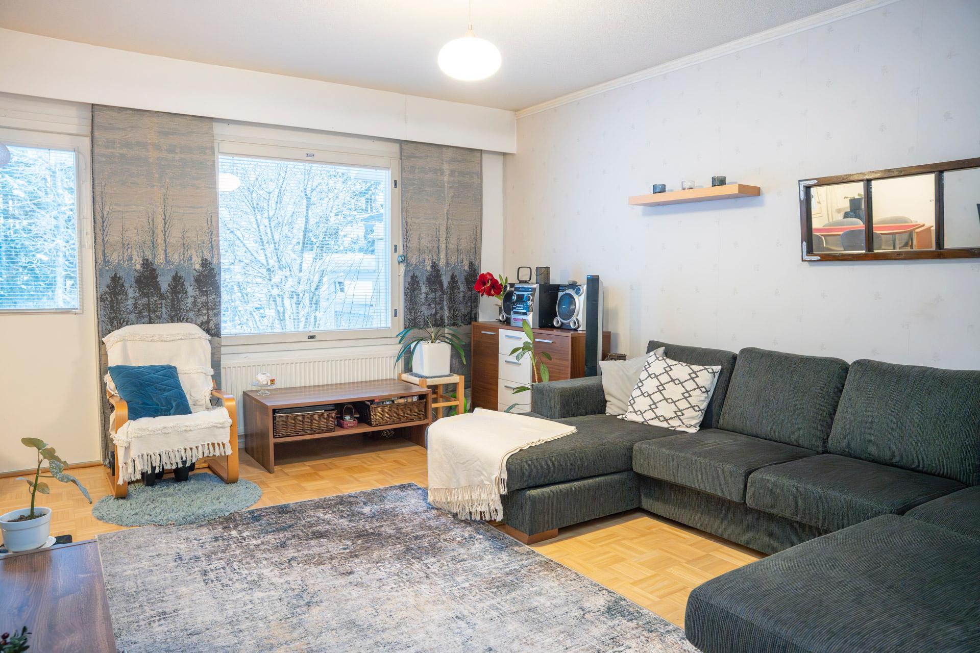 Ensitaival 11, Huuhkajanvaara, Kajaani