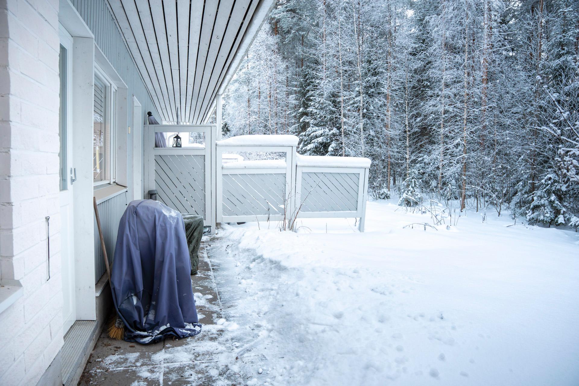 Ensitaival 11, Huuhkajanvaara, Kajaani