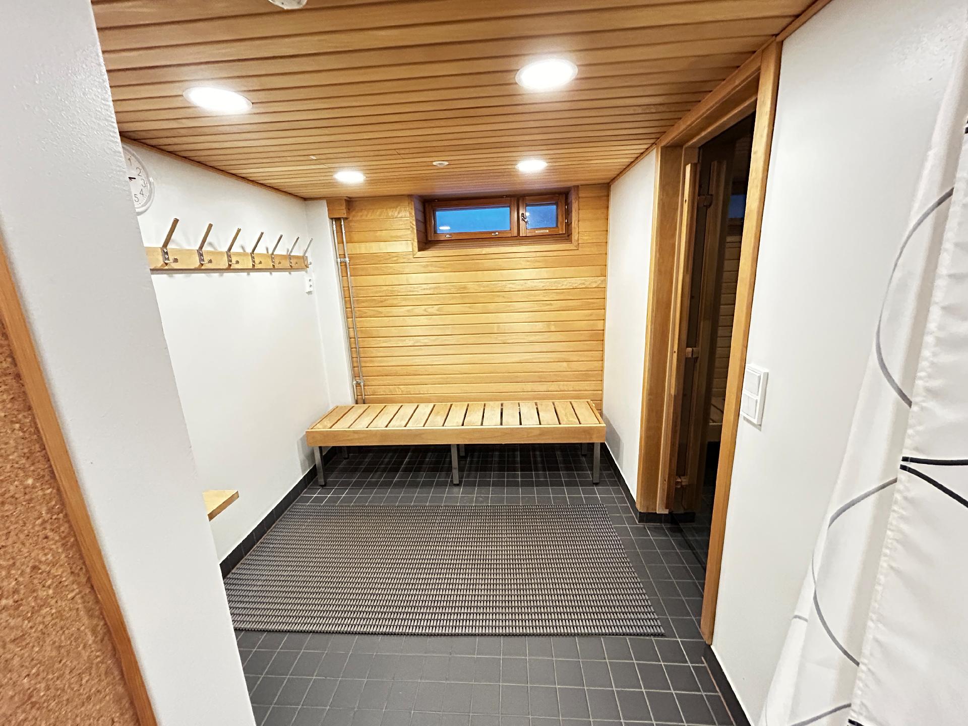 taloyhtiön saunaosasto