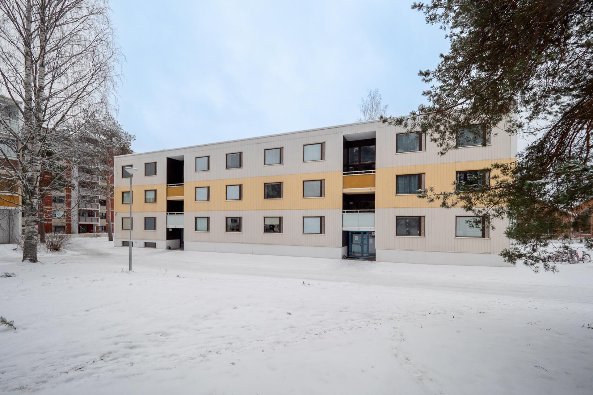 Tuulikintie 3, Kaijonharju, Oulu