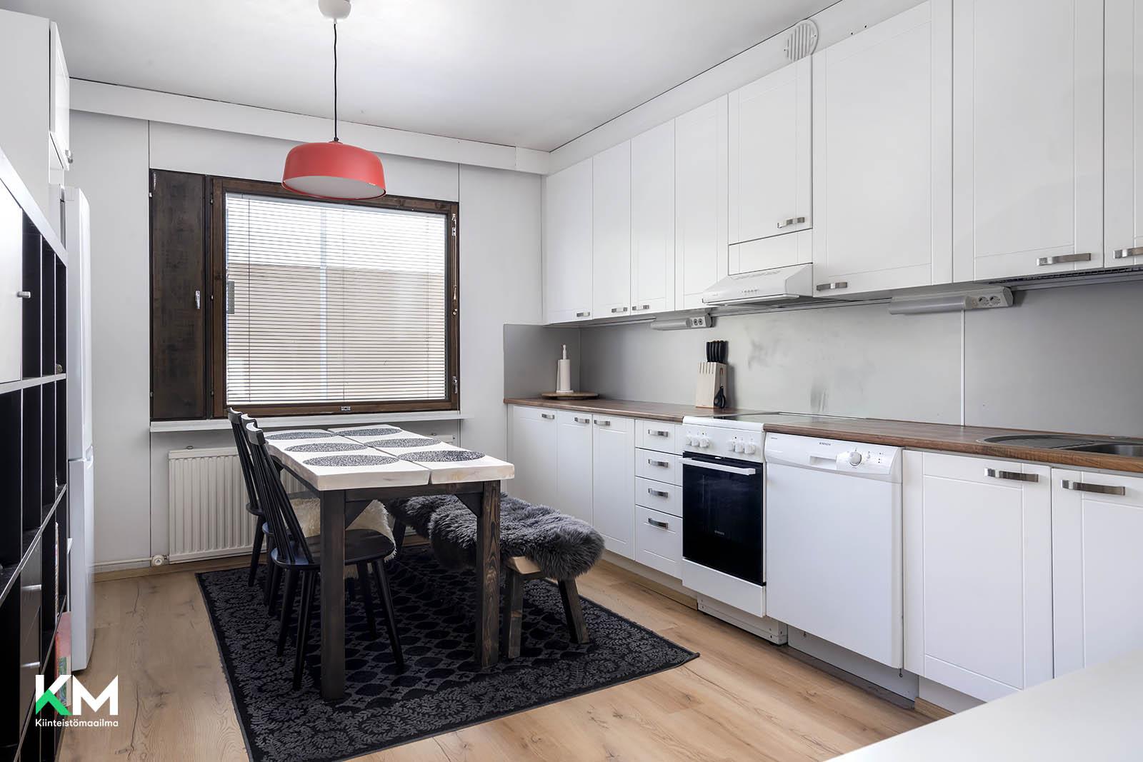 Tuulikintie 3, Kaijonharju, Oulu