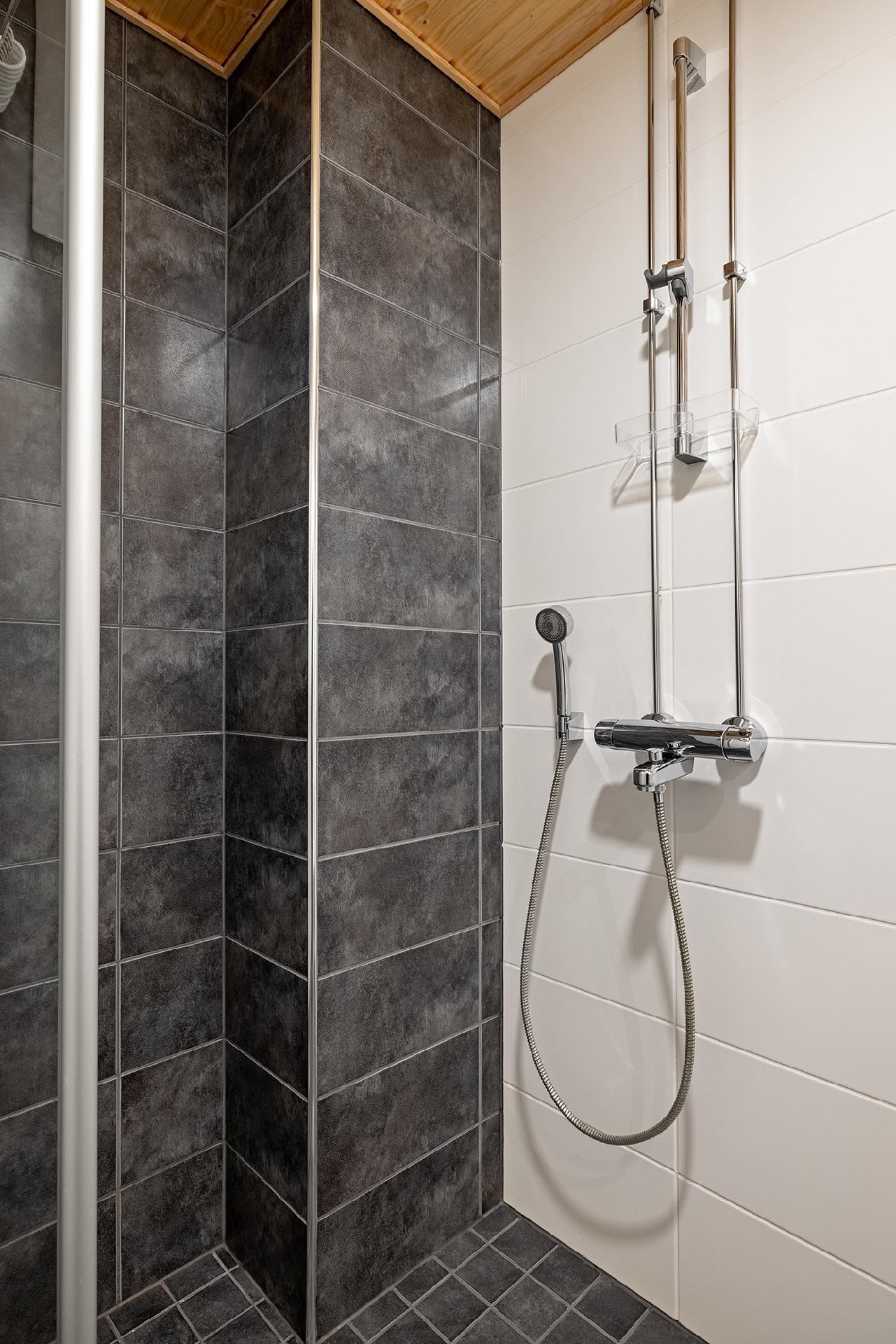 Kauppalinnankatu 1, Linnanmaa, Oulu