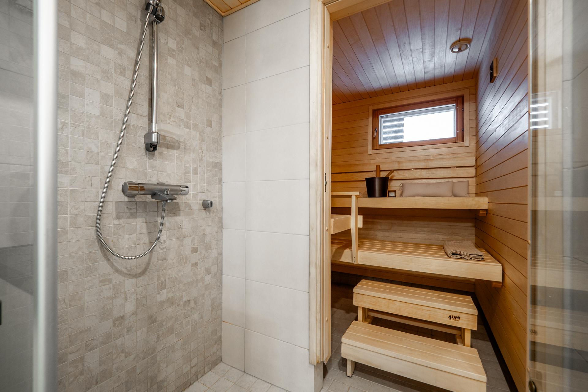 Luotolaisentie 12, Oinaansuo, Oulu