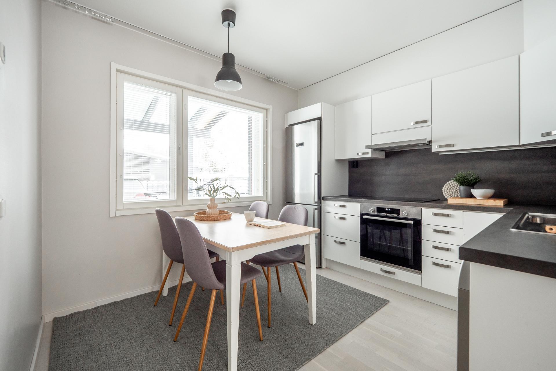 Luotolaisentie 12, Oinaansuo, Oulu