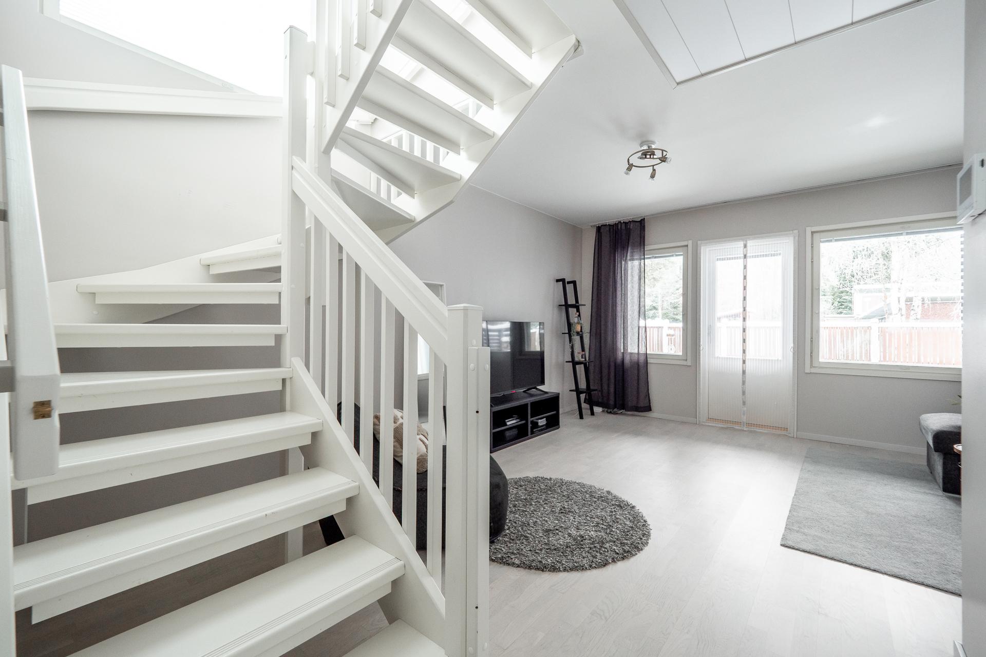 Luotolaisentie 12, Oinaansuo, Oulu