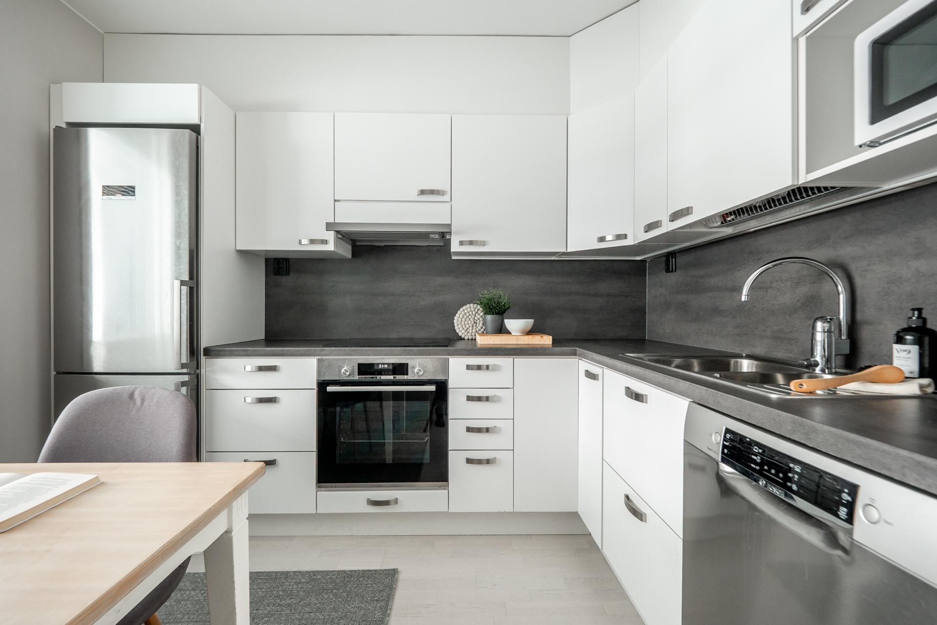 Luotolaisentie 12, Oinaansuo, Oulu