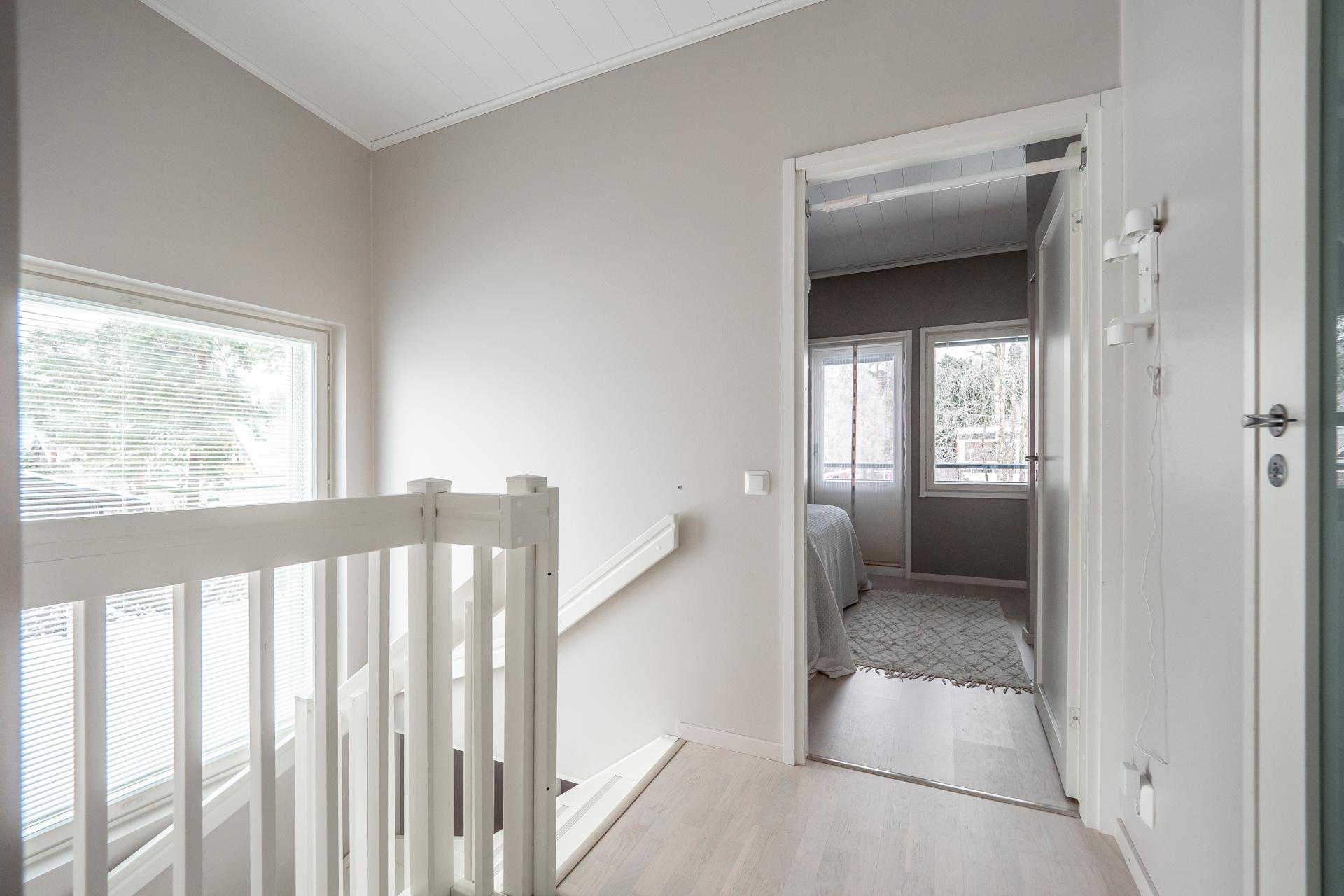 Luotolaisentie 12, Oinaansuo, Oulu