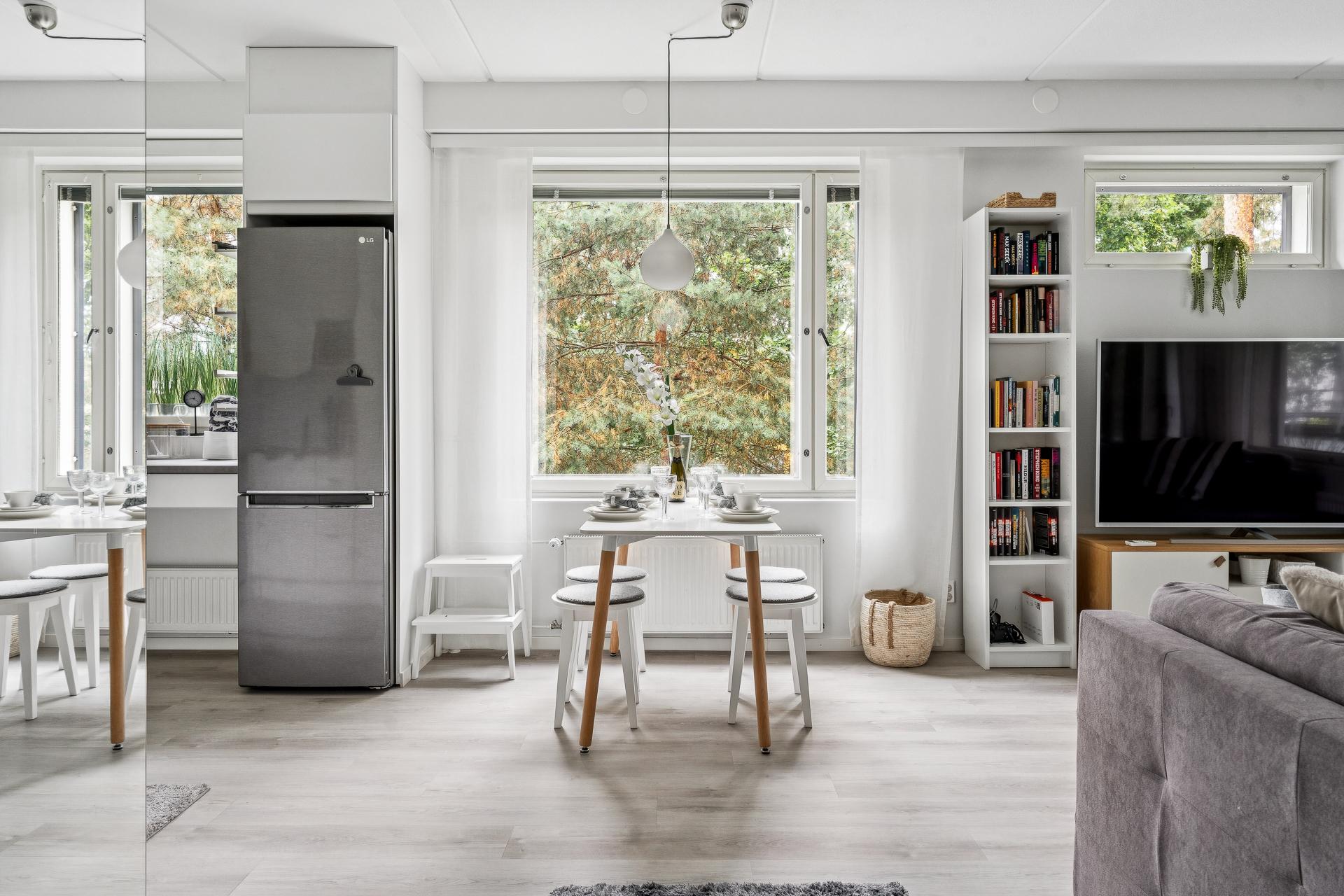 Aurinkolahden puistotie 4, Aurinkolahti, Helsinki