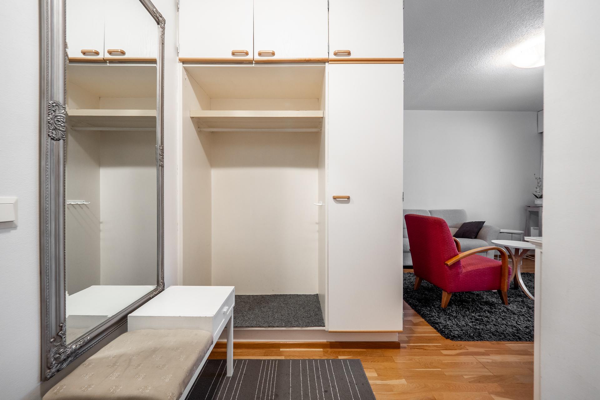 Alalaanilantie 8, Tuira, Oulu