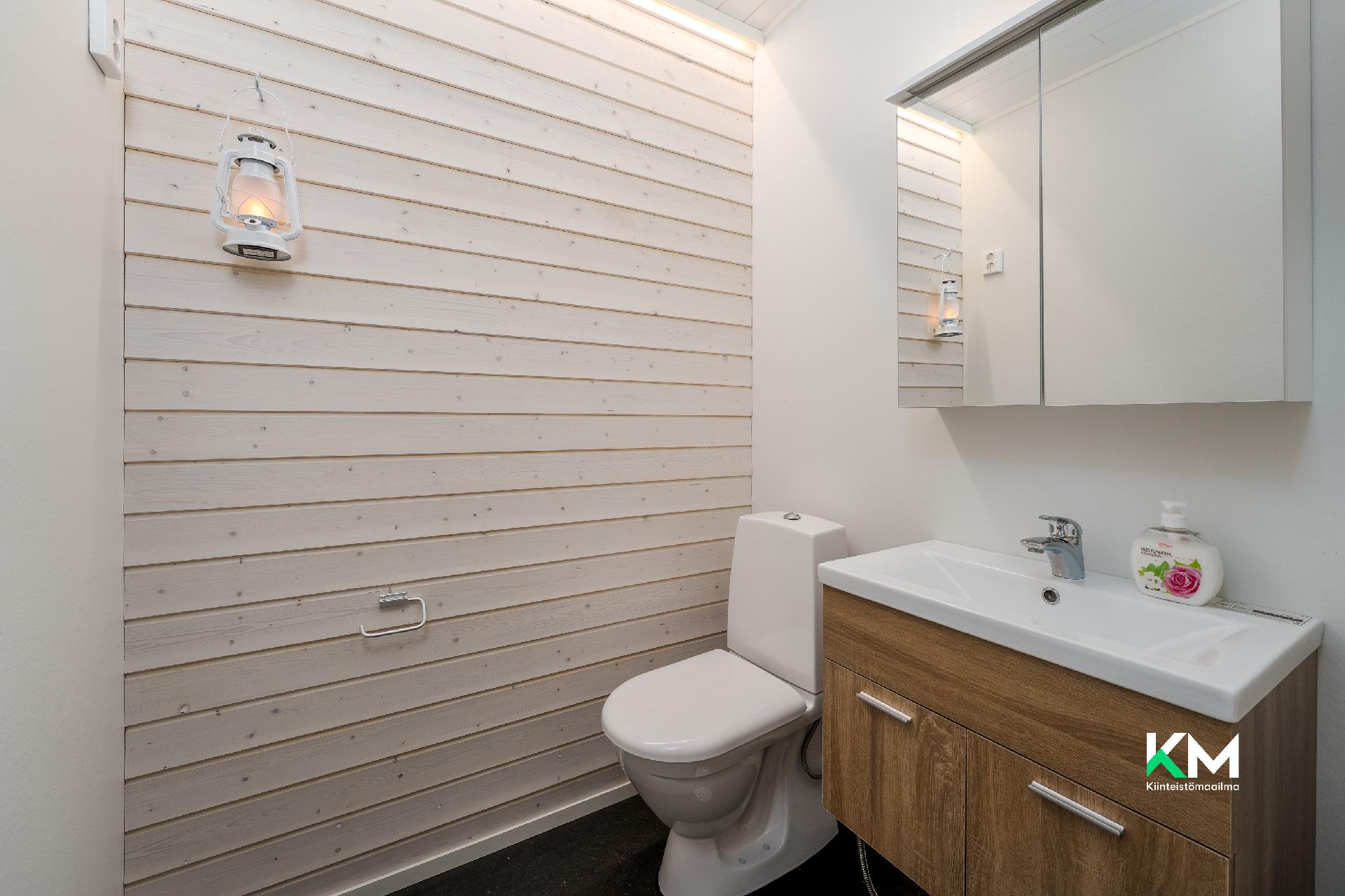 Hakatie 8, Tervaholma, Kokkola