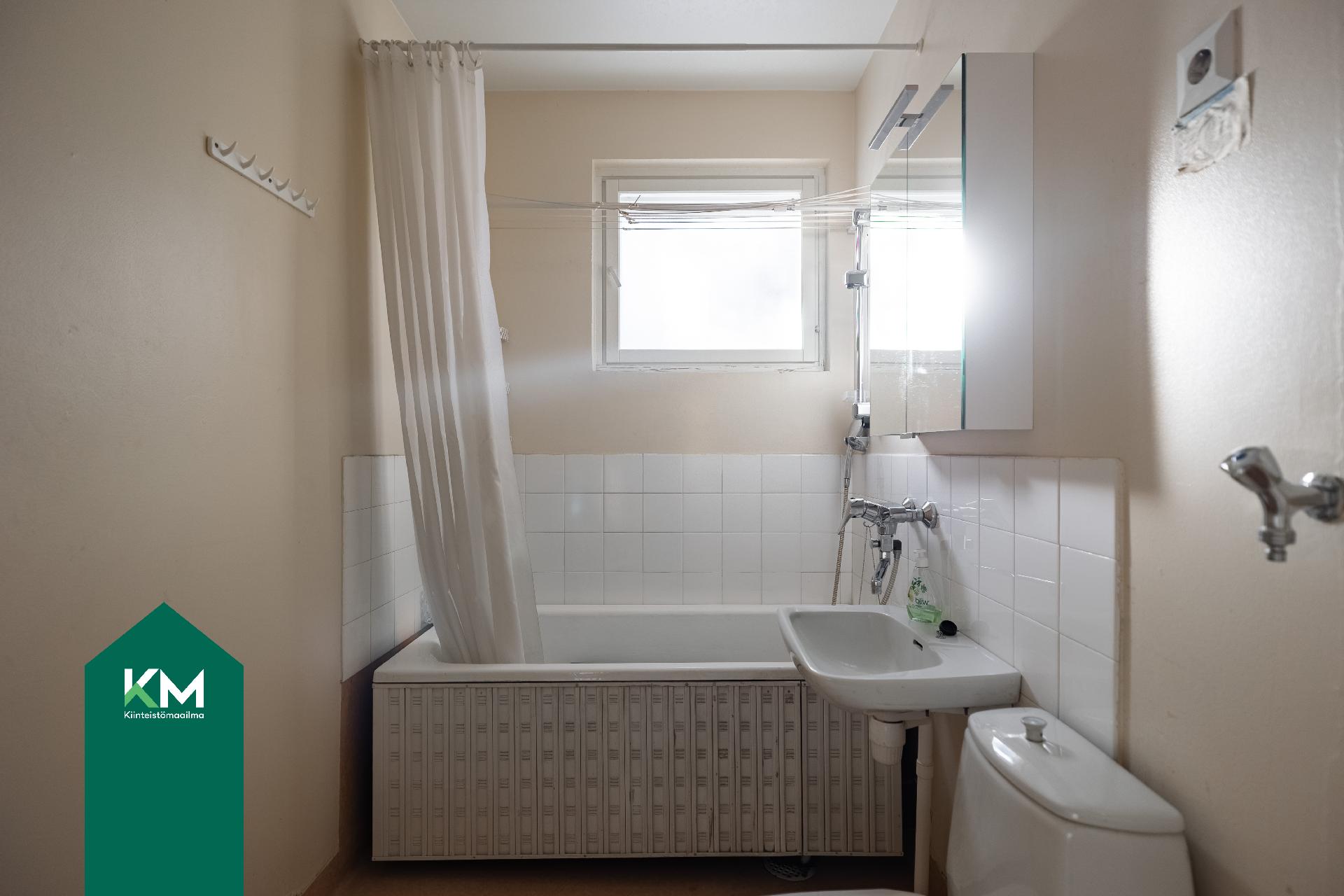 Haltijantie 1, Karhuvuori, Kotka