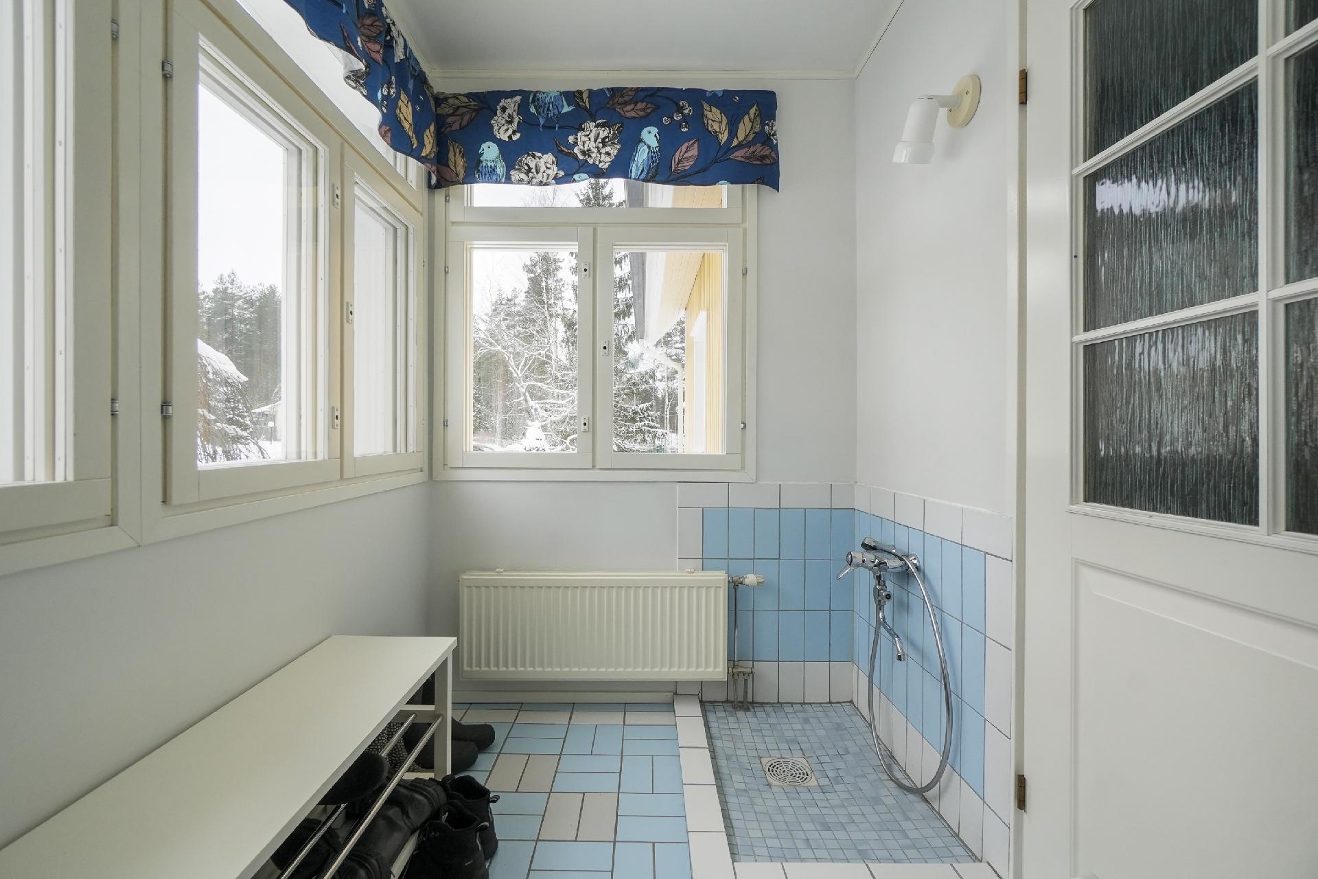 Kuistilla on pesupiste