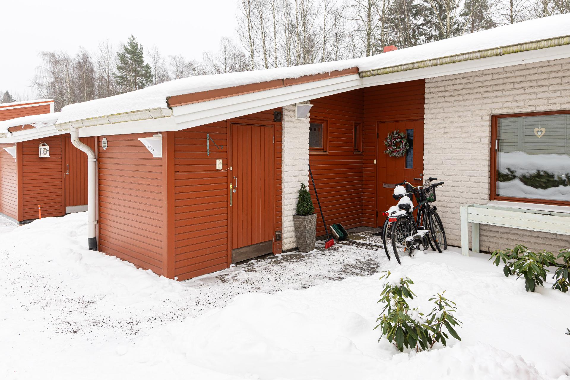 Pitkännotkontie 11, Tuomarila, Espoo