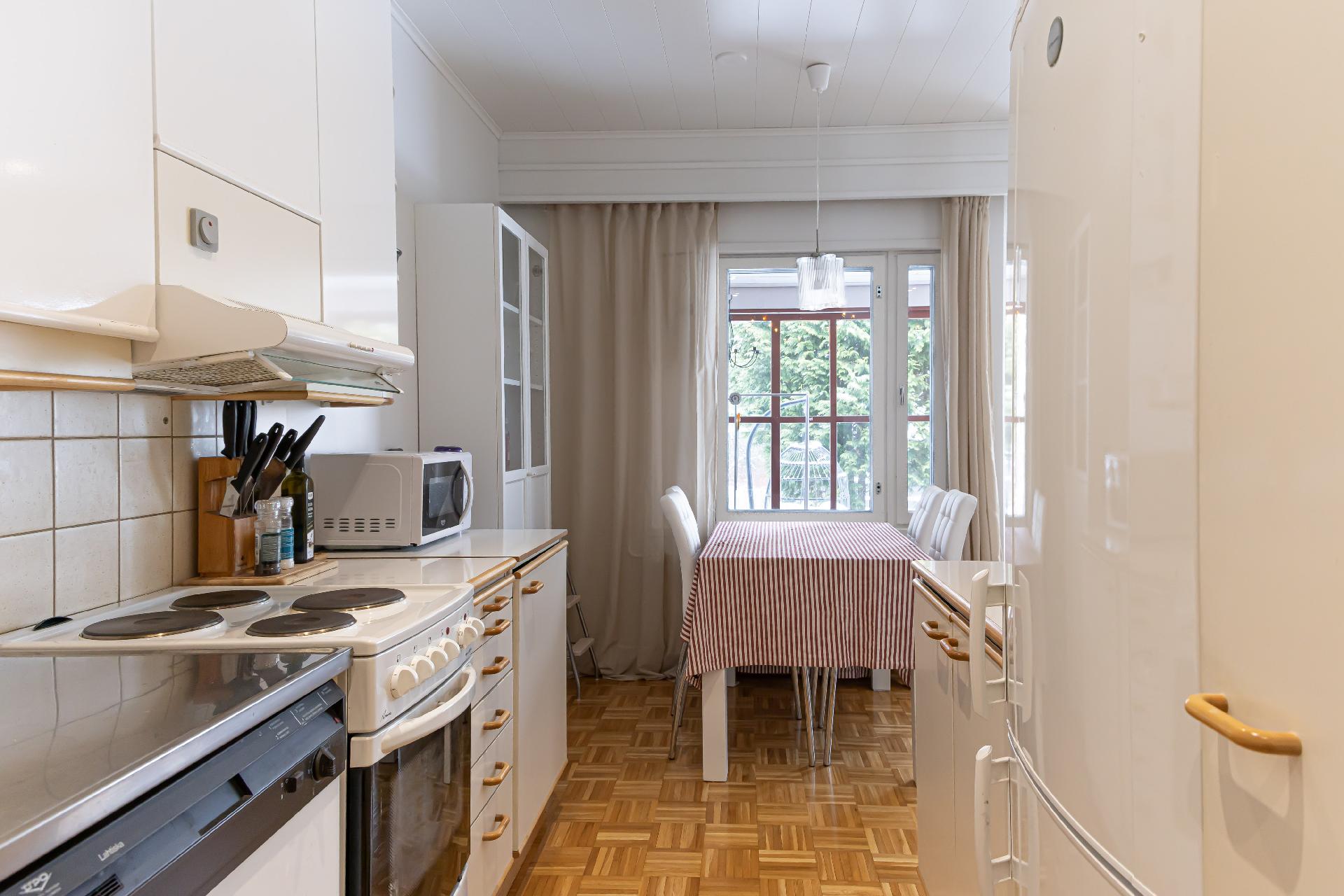 Pitkännotkontie 11, Tuomarila, Espoo