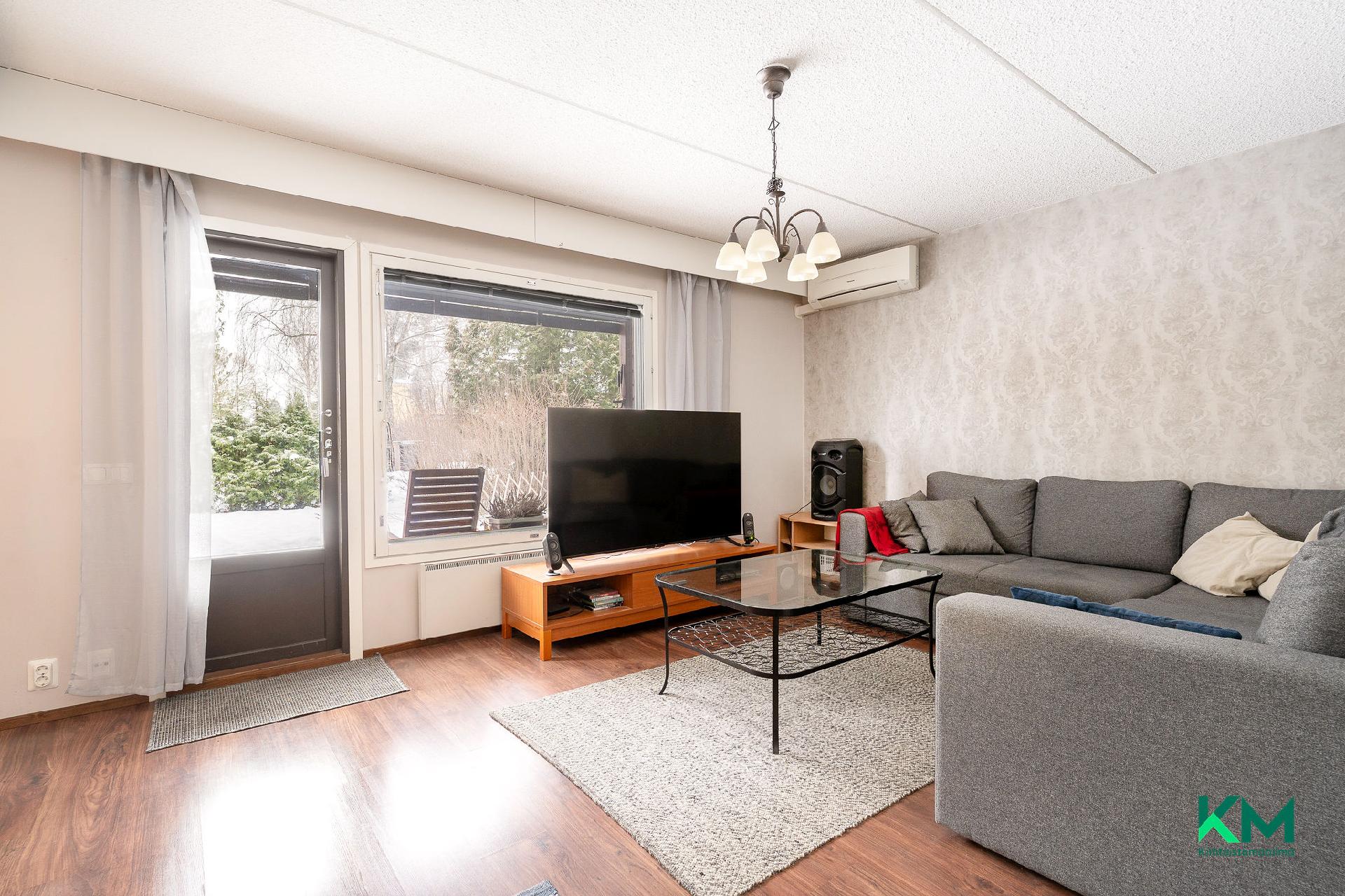 Kenttäpolku 1, Suorama, Kangasala