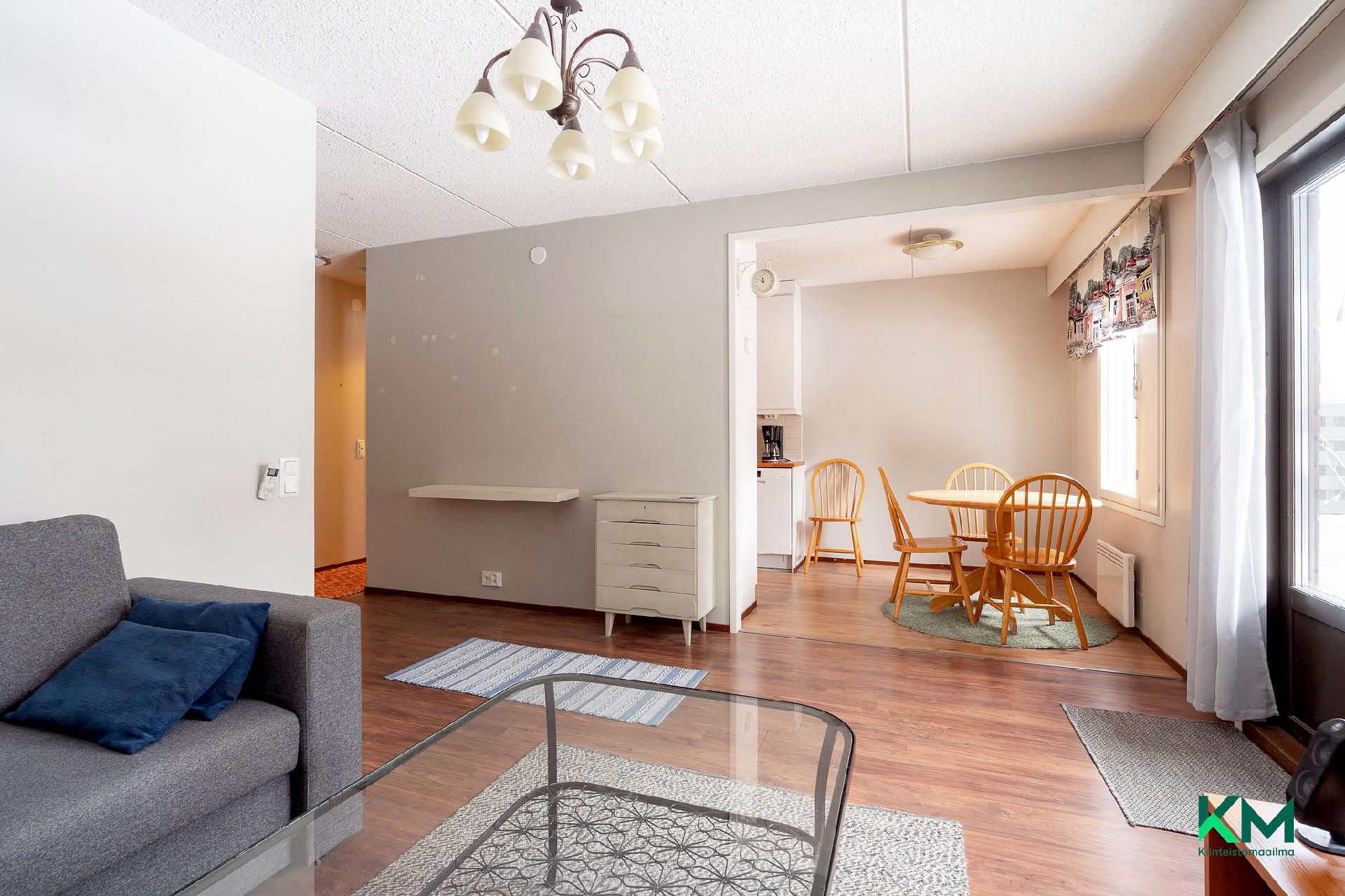 Kenttäpolku 1, Suorama, Kangasala